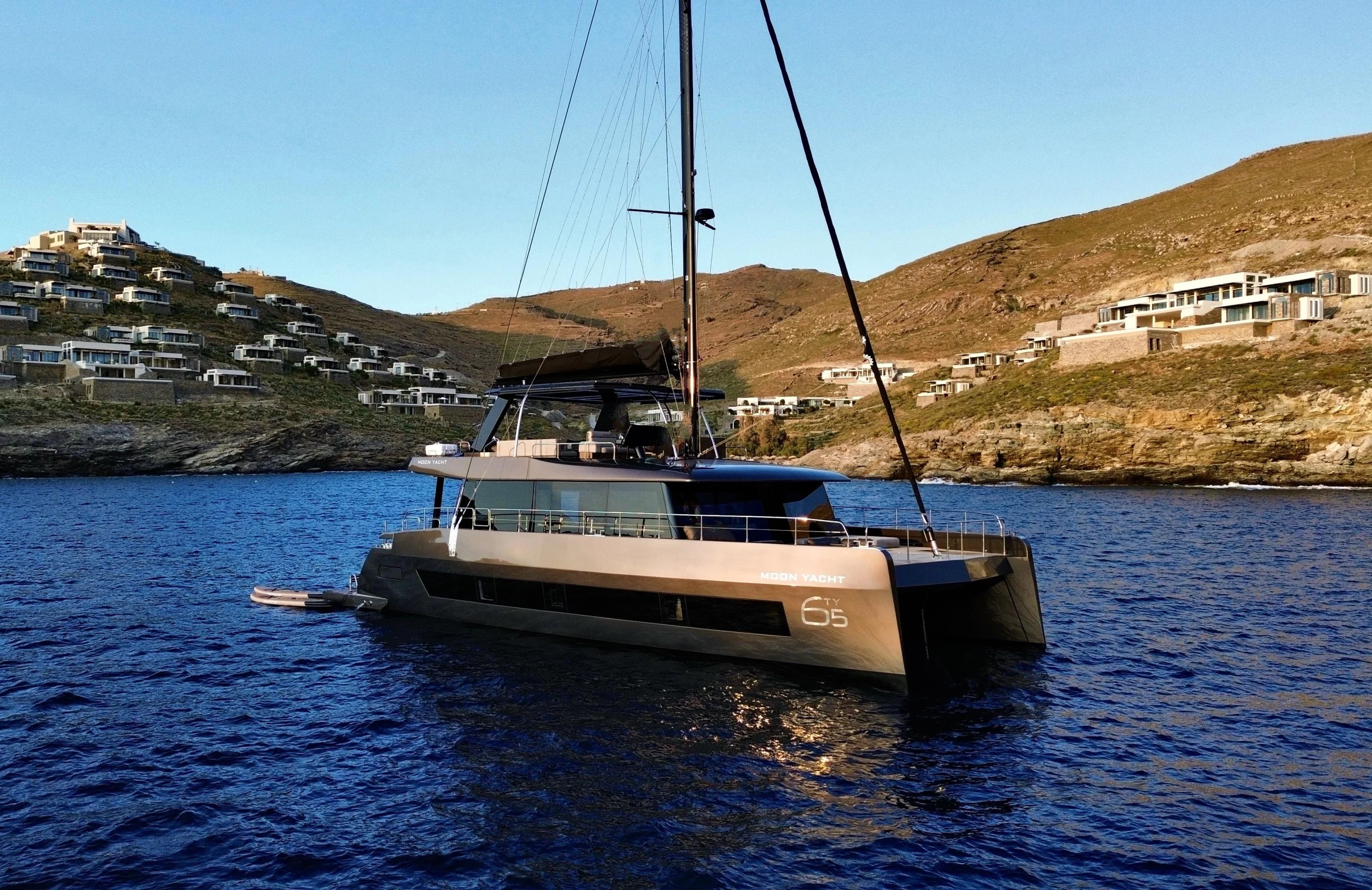 Moon Yacht 65 (Honeymoon)  - 61