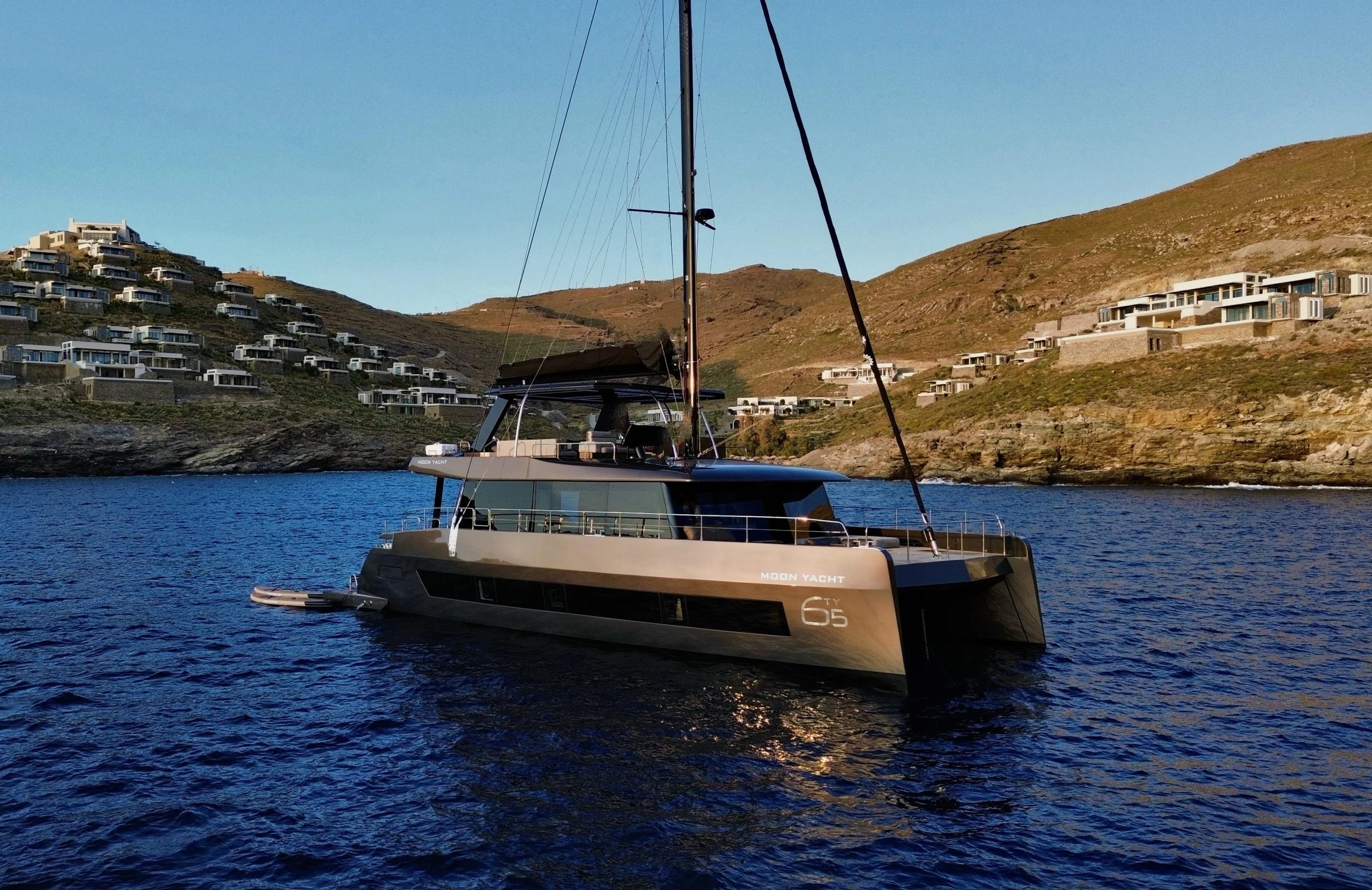 Moon Yacht 65 (Honeymoon)  - 84