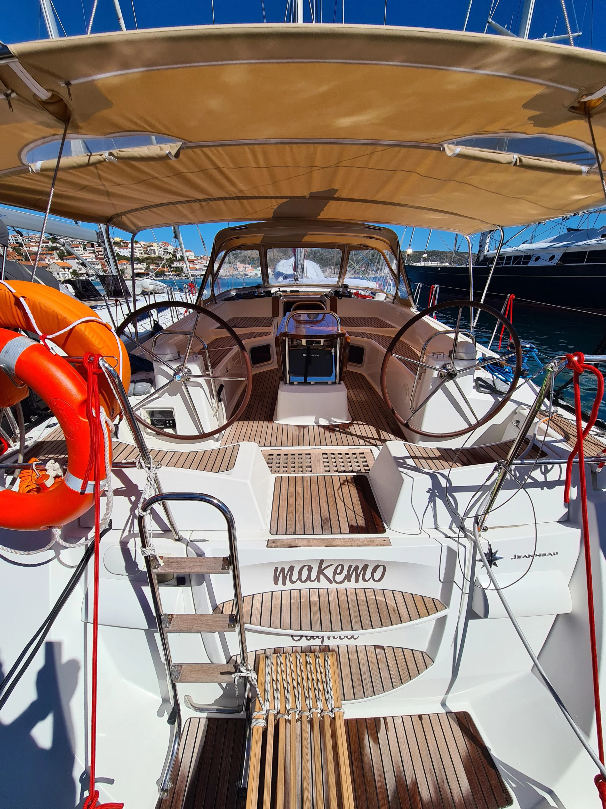 Jeanneau 53 (MAKEMO)  - 7