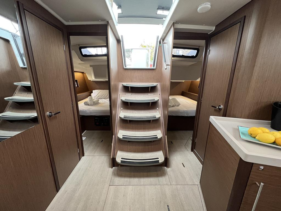 Oceanis 46.1 — photo 2