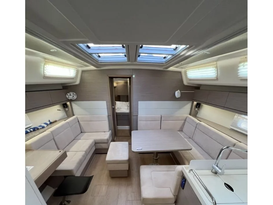 Hanse 458 (TBA) Interior image - 1
