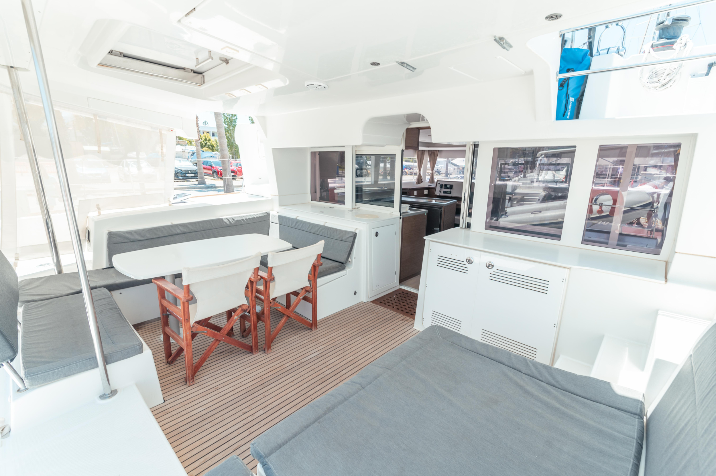 Photo #4 - Lagoon 450 Flybridge (TBA) in Kos - 20521