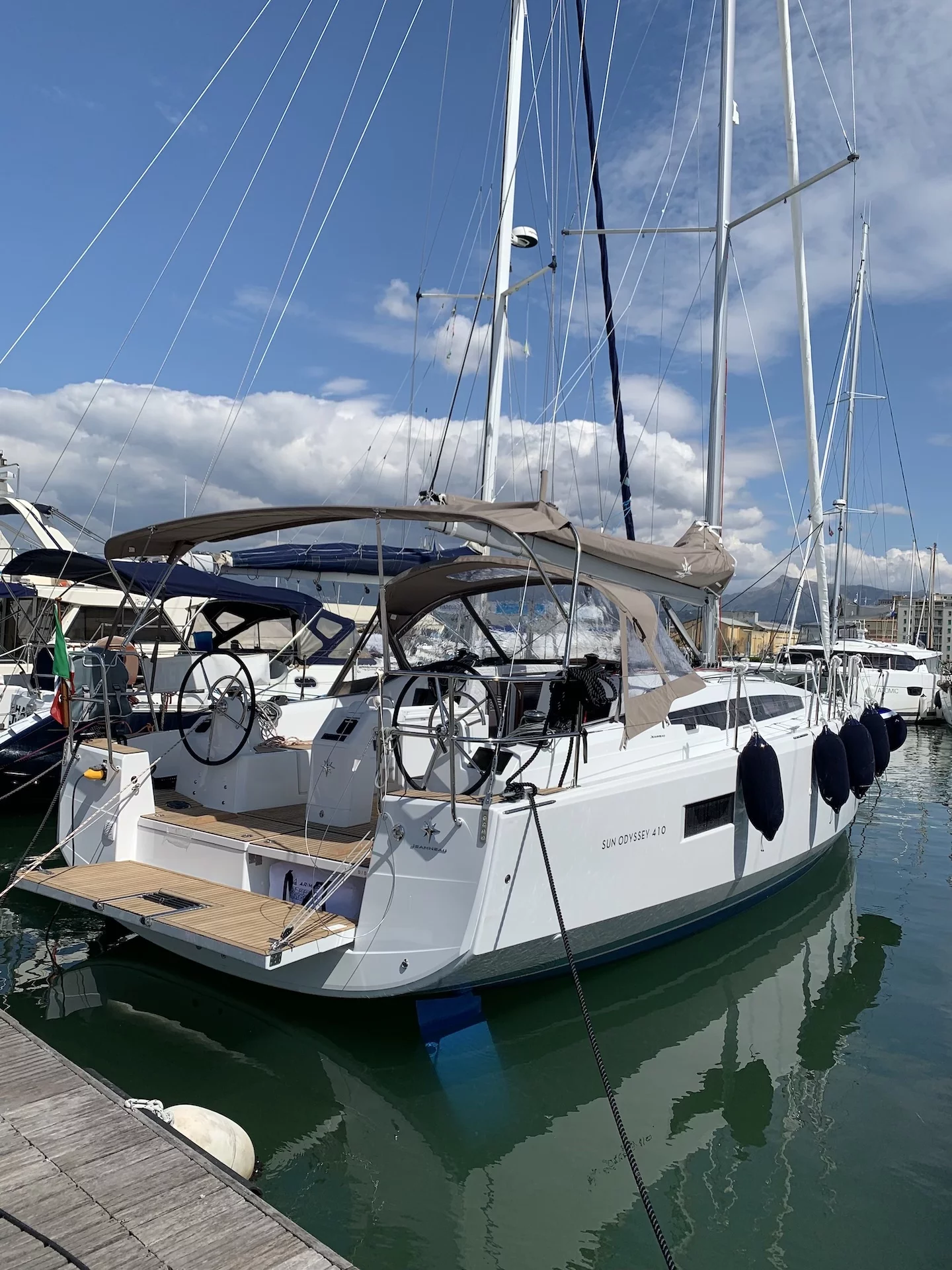 Sun Odyssey 410 (Bella)  - 7
