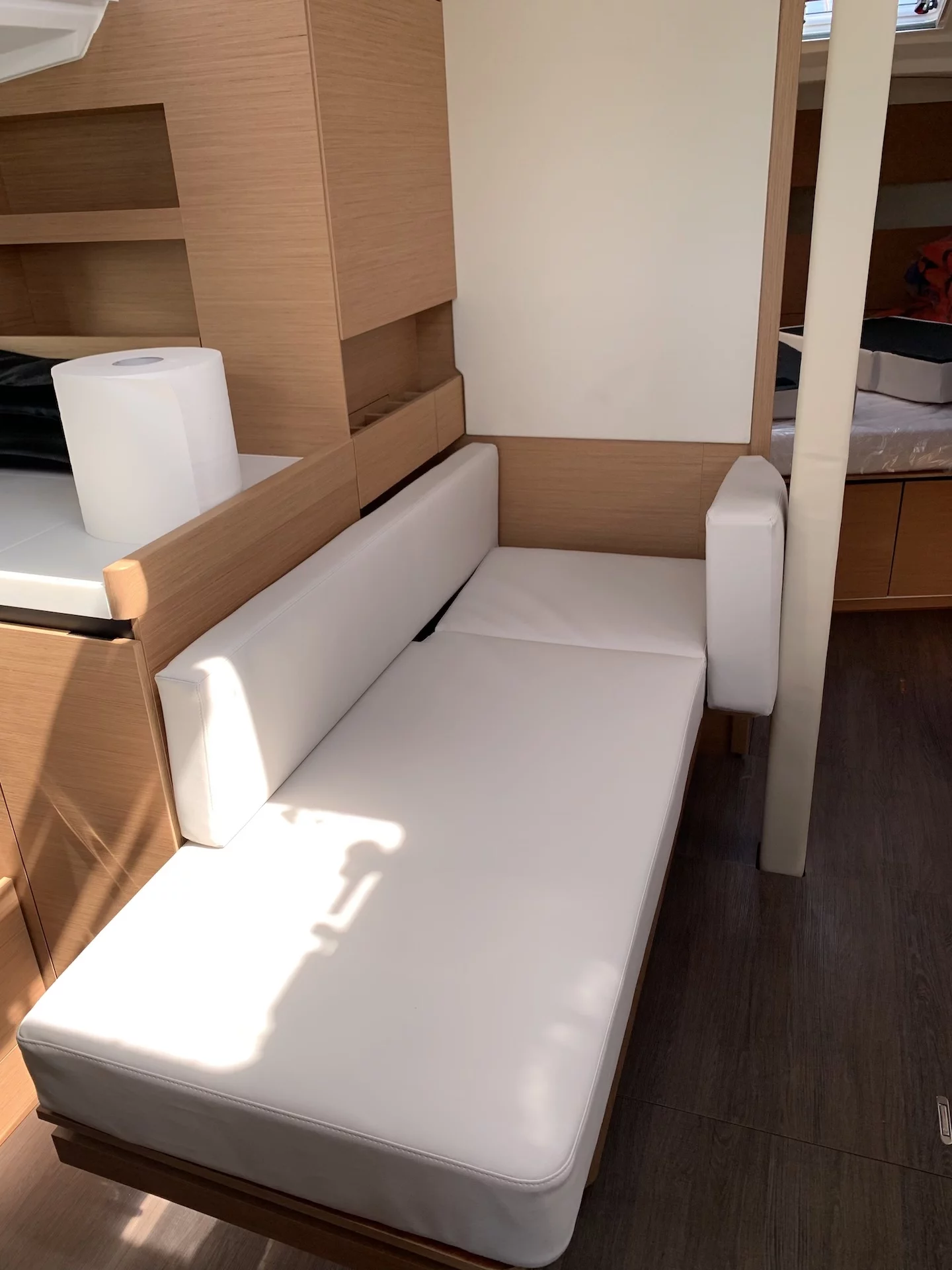 Sun Odyssey 410 (Bella)  - 5