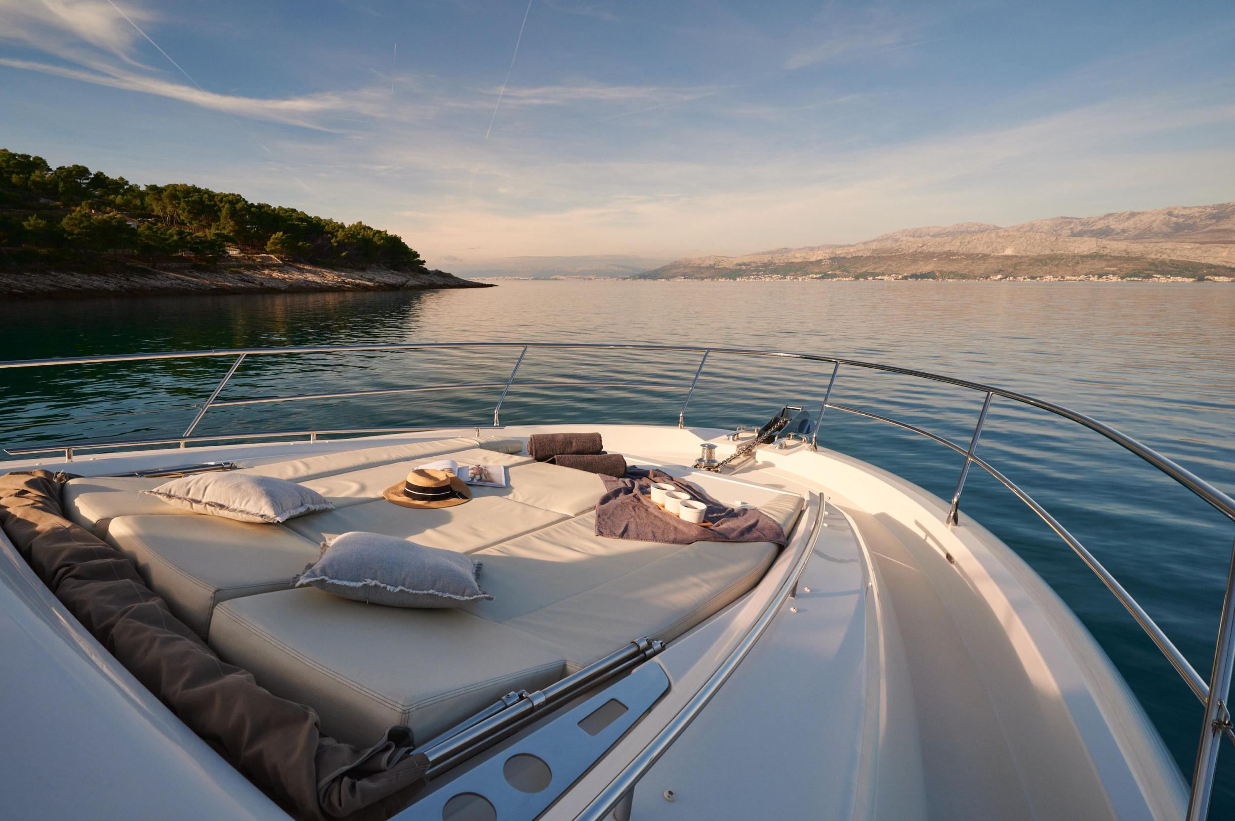 Photo #30 - Prestige 550 Fly (Rock) en Podstrana - 20230