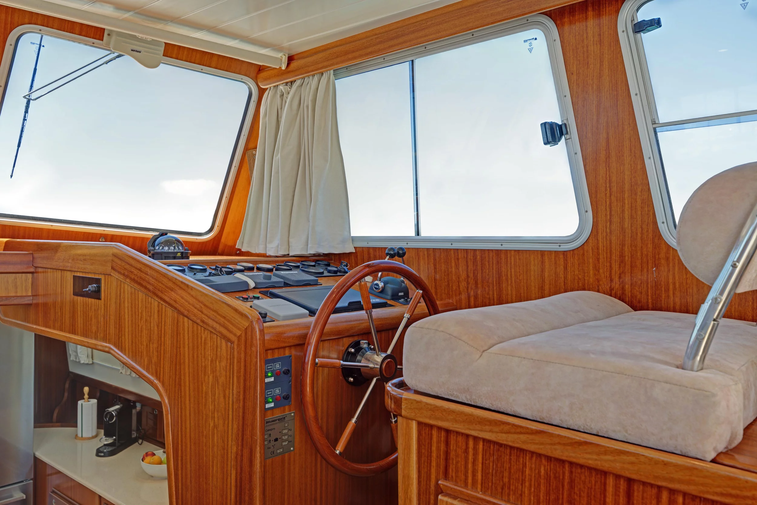 Menorquin 160 FLY LUX (Buccara VI)  - 18