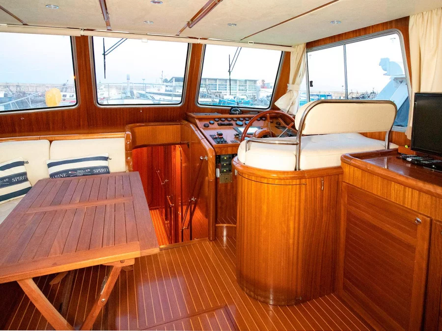Menorquin 180 (Buccara XVII) Interior image - 3