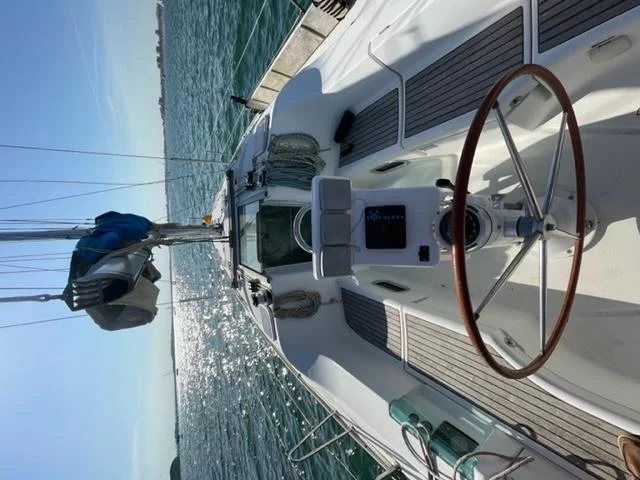Oceanis 393 Clipper (Holy Diver)  - 1