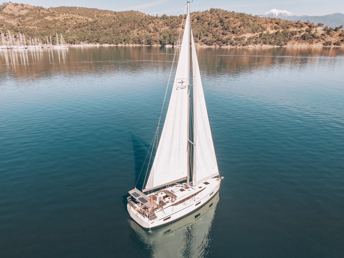 Photo #25 - Bavaria C42 (ARUNA) in Fethiye - 12248