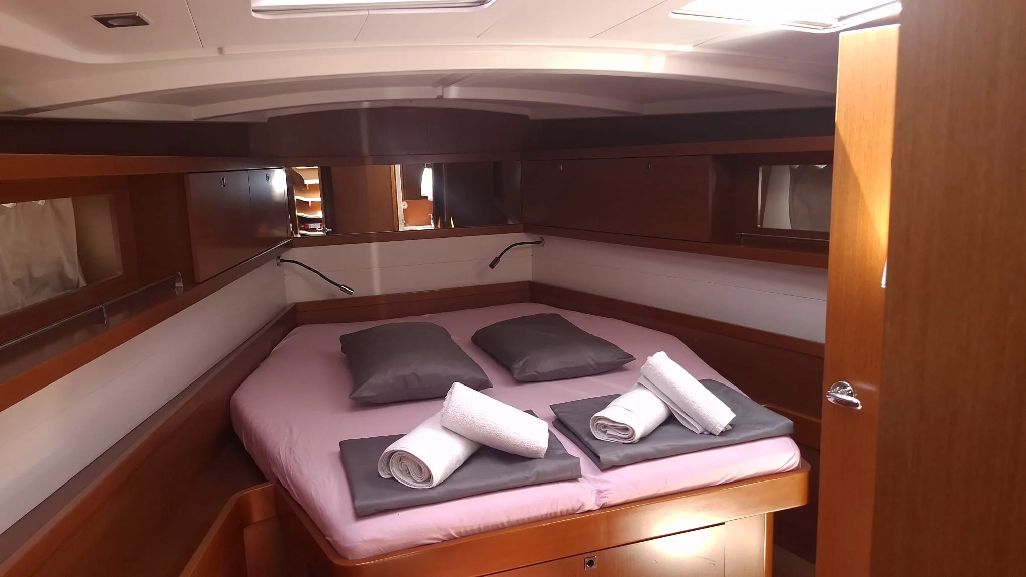 Oceanis 45, 3 cabins (Rumba)  - 12