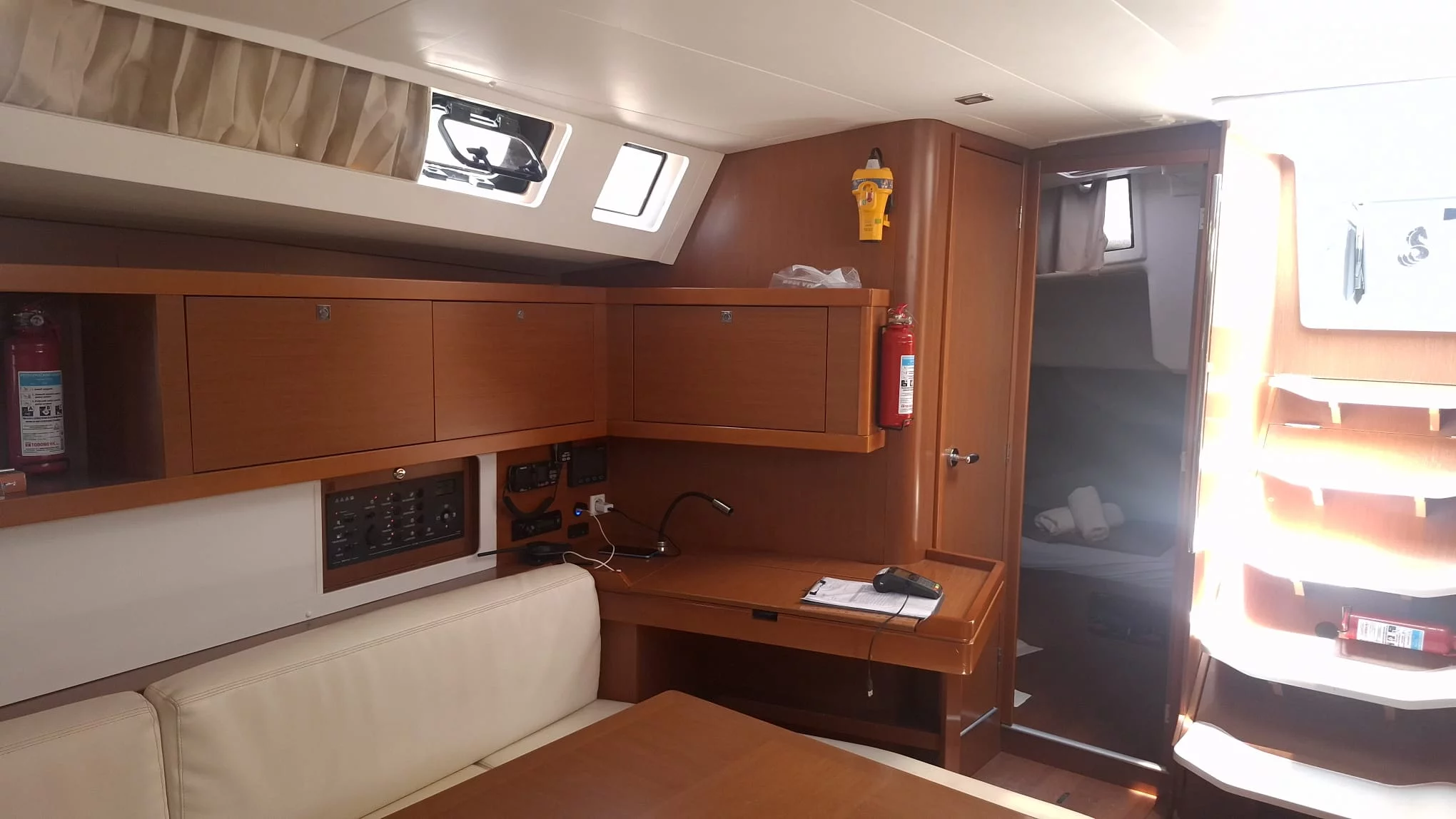 Oceanis 45, 3 cabins (Rumba)  - 1