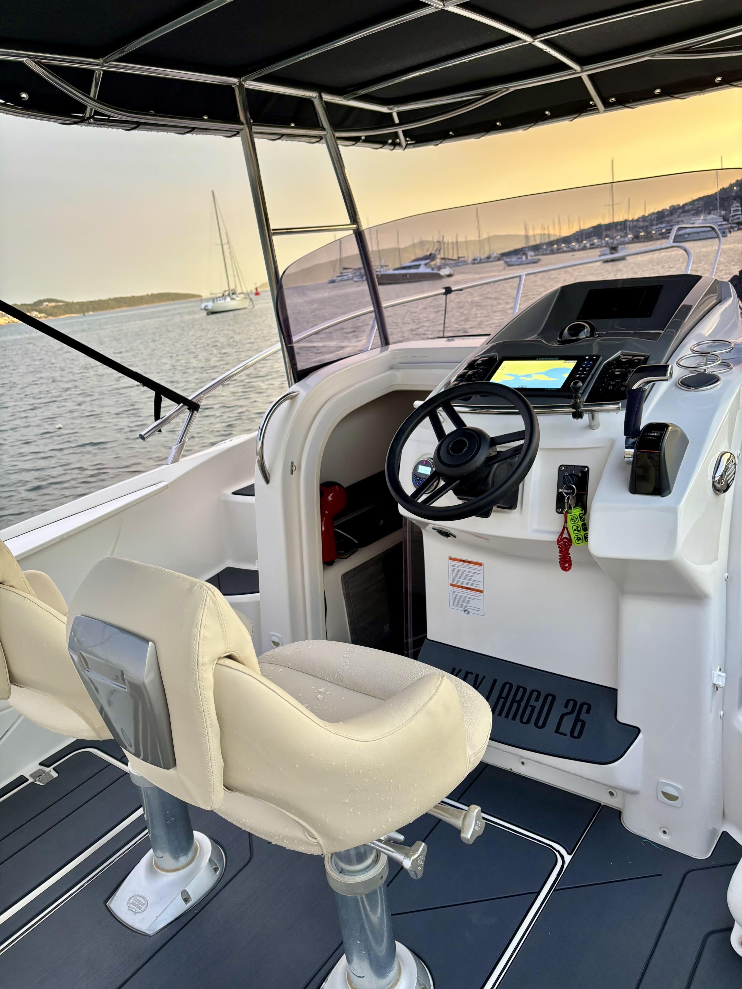 Sessa Marine Key Largo 26 — photo 8