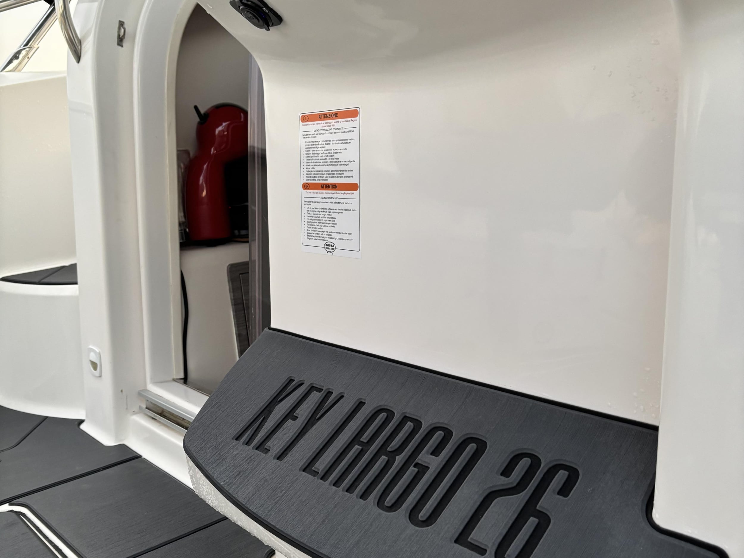 Sessa Marine Key Largo 26 — photo 14