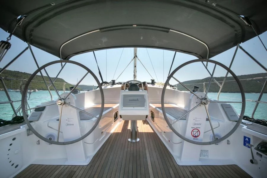 Bavaria Cruiser 37 (ALANI)  - 12