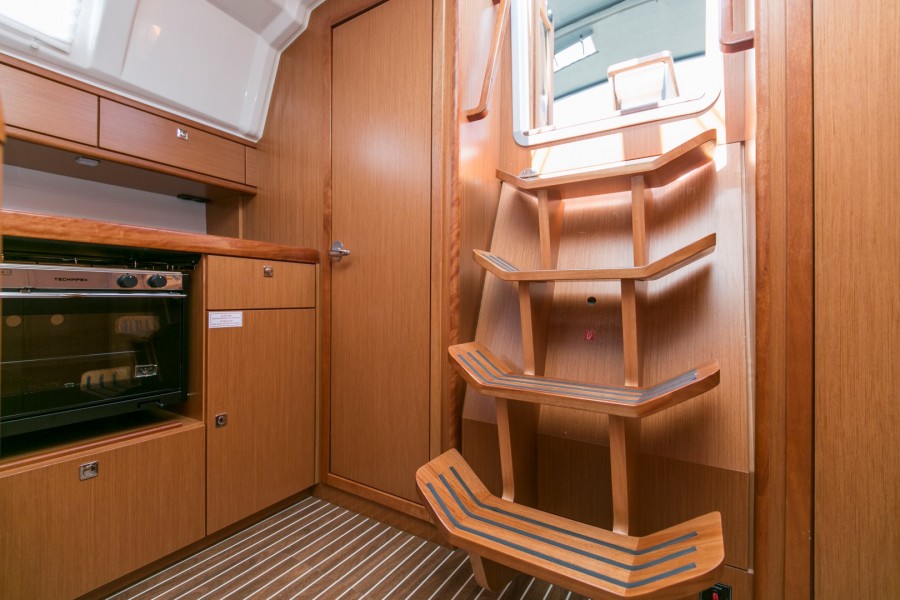 Photo #12 - Bavaria Cruiser 37 (ALANI) en Pula - 20373