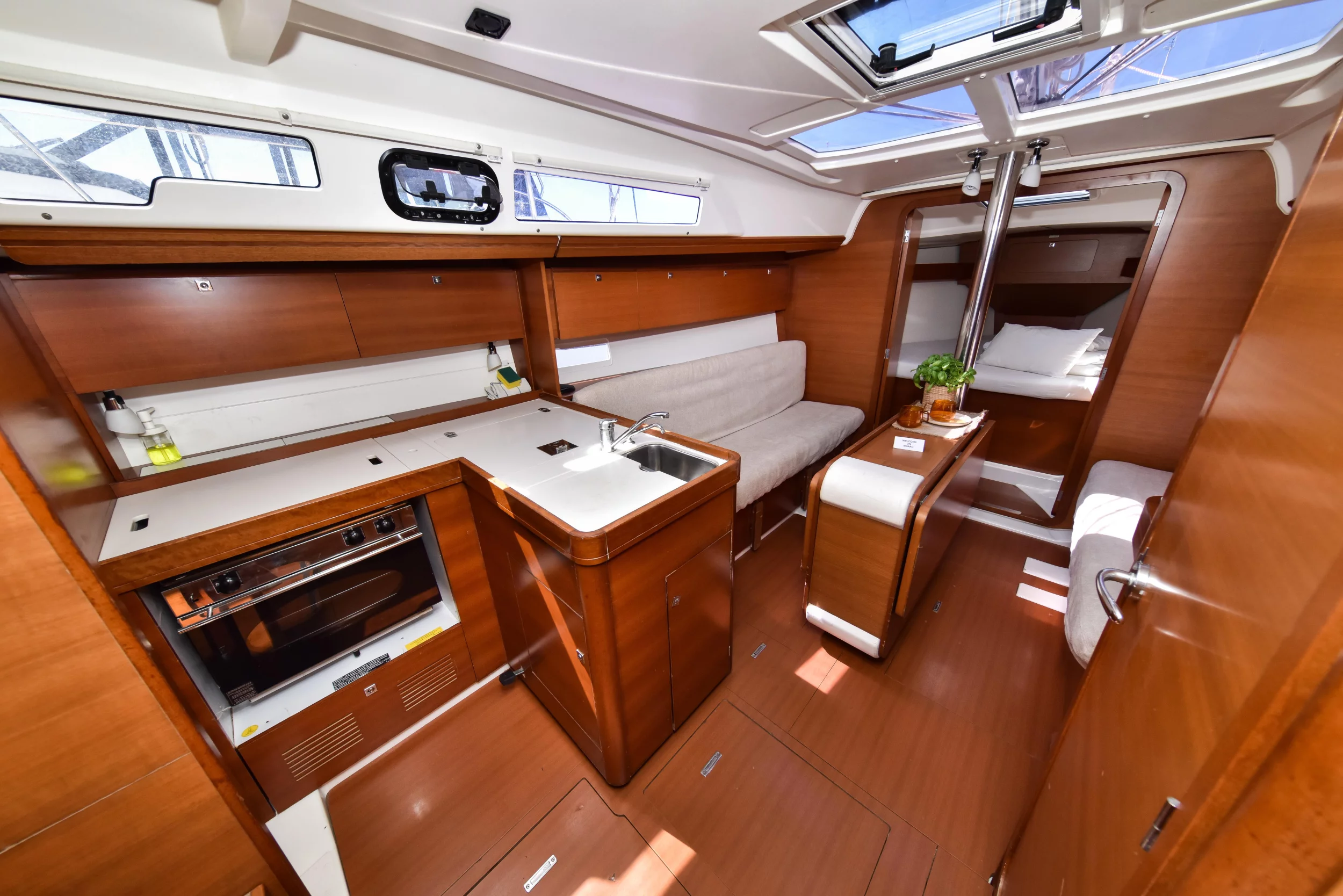 Dufour 350 GL (Pape)  - 25