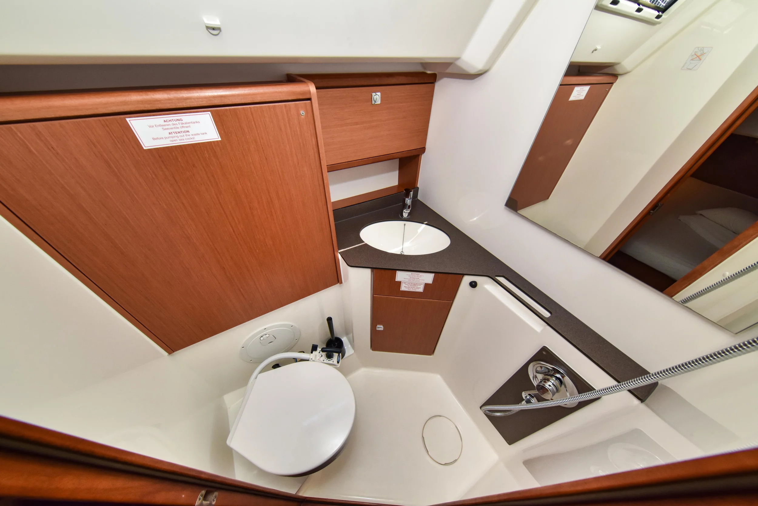 Bavaria Cruiser 46 (Paola)  - 44