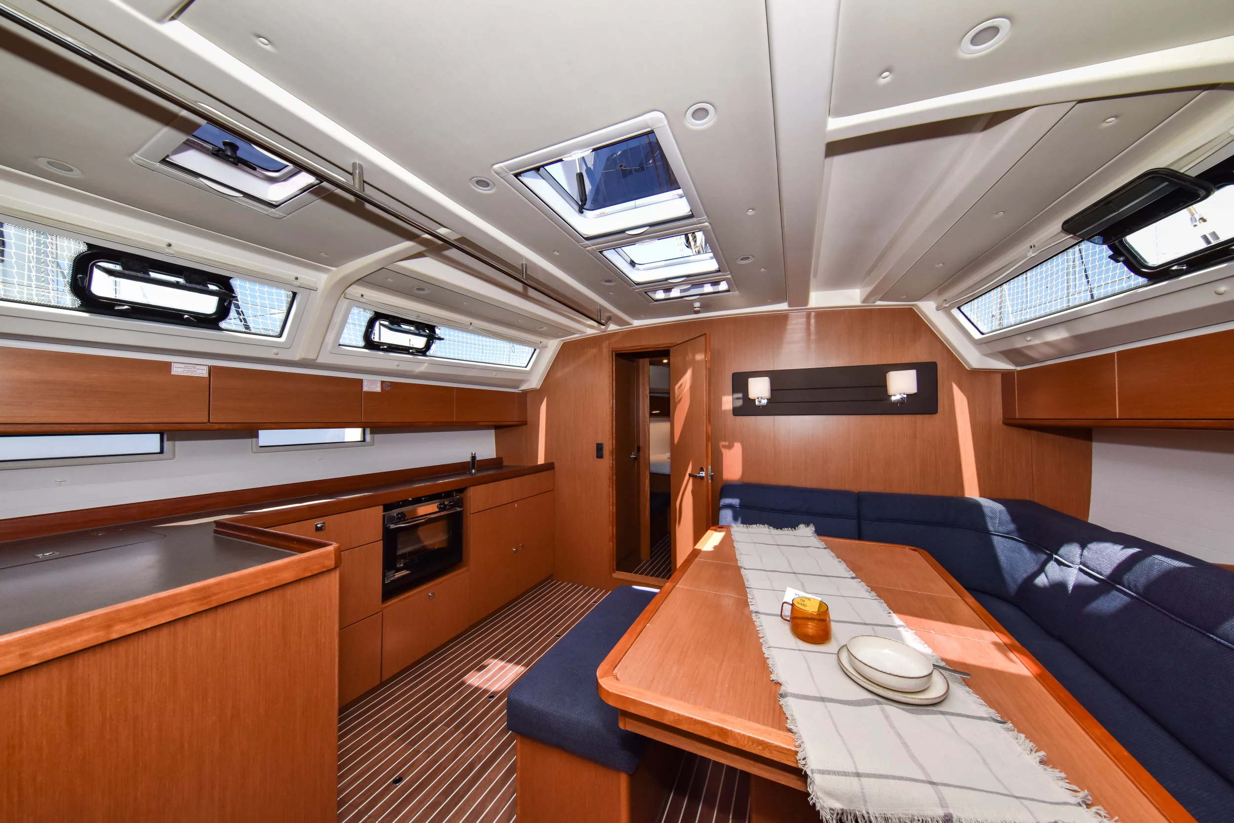 Bavaria Cruiser 46 (Paola)  - 12