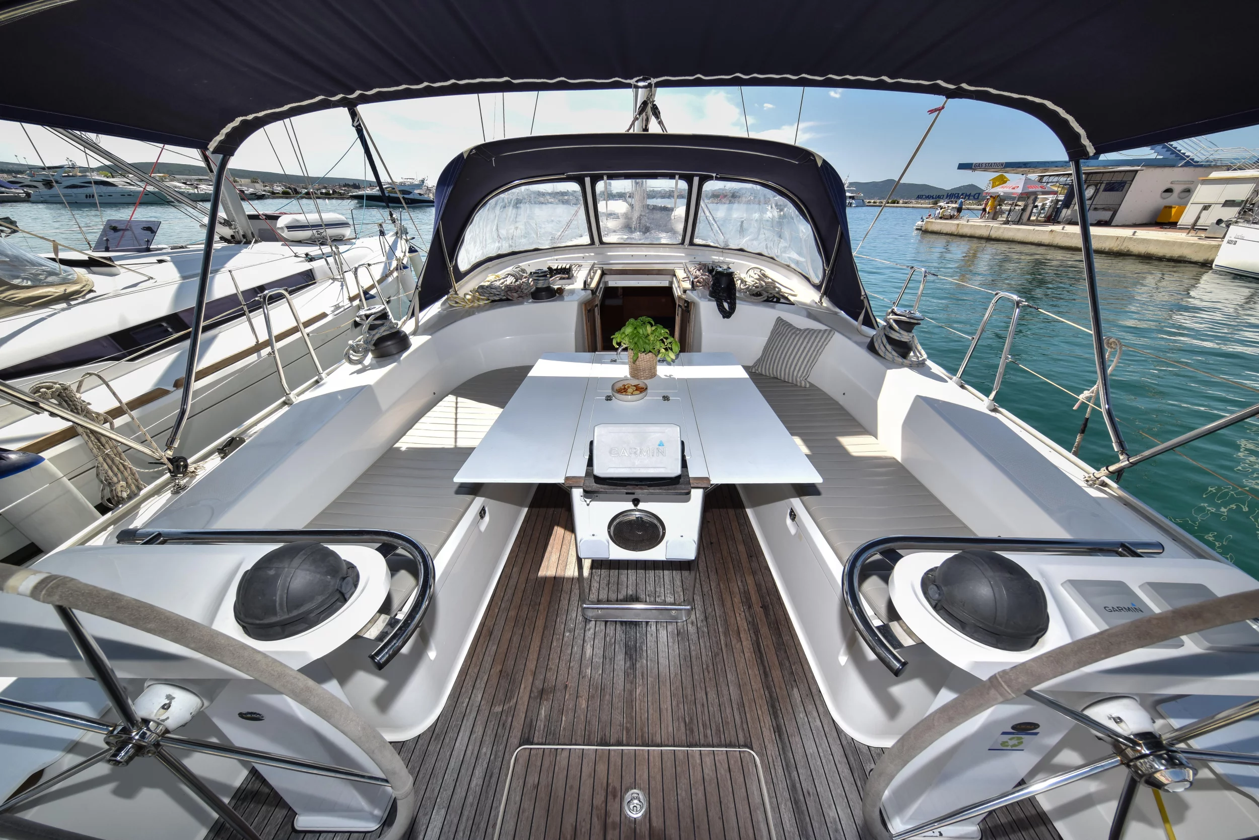 Bavaria 45 Cruiser (Controvento)  - 22