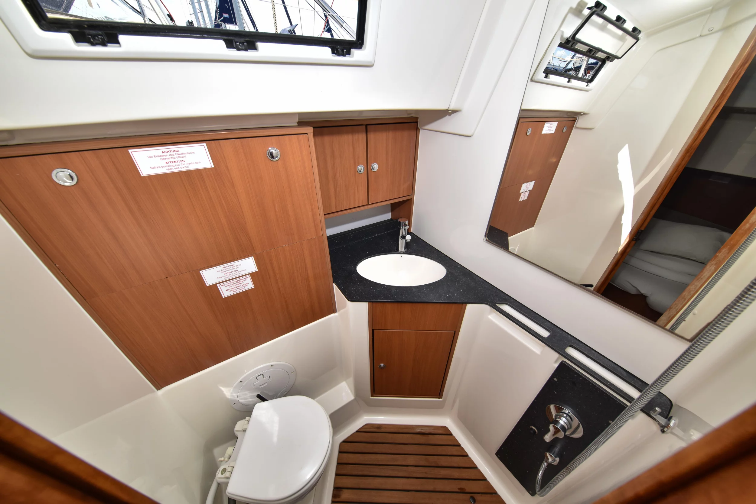 Bavaria 45 Cruiser (Controvento)  - 35
