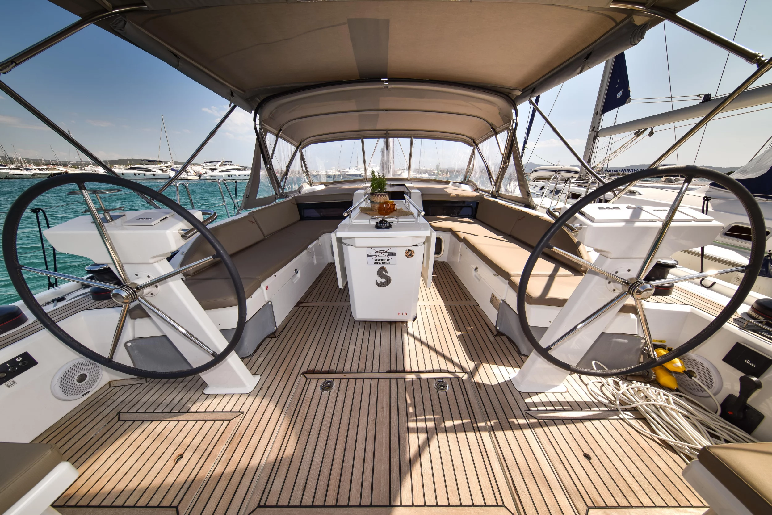 Oceanis 51.1 (Dodo)  - 19
