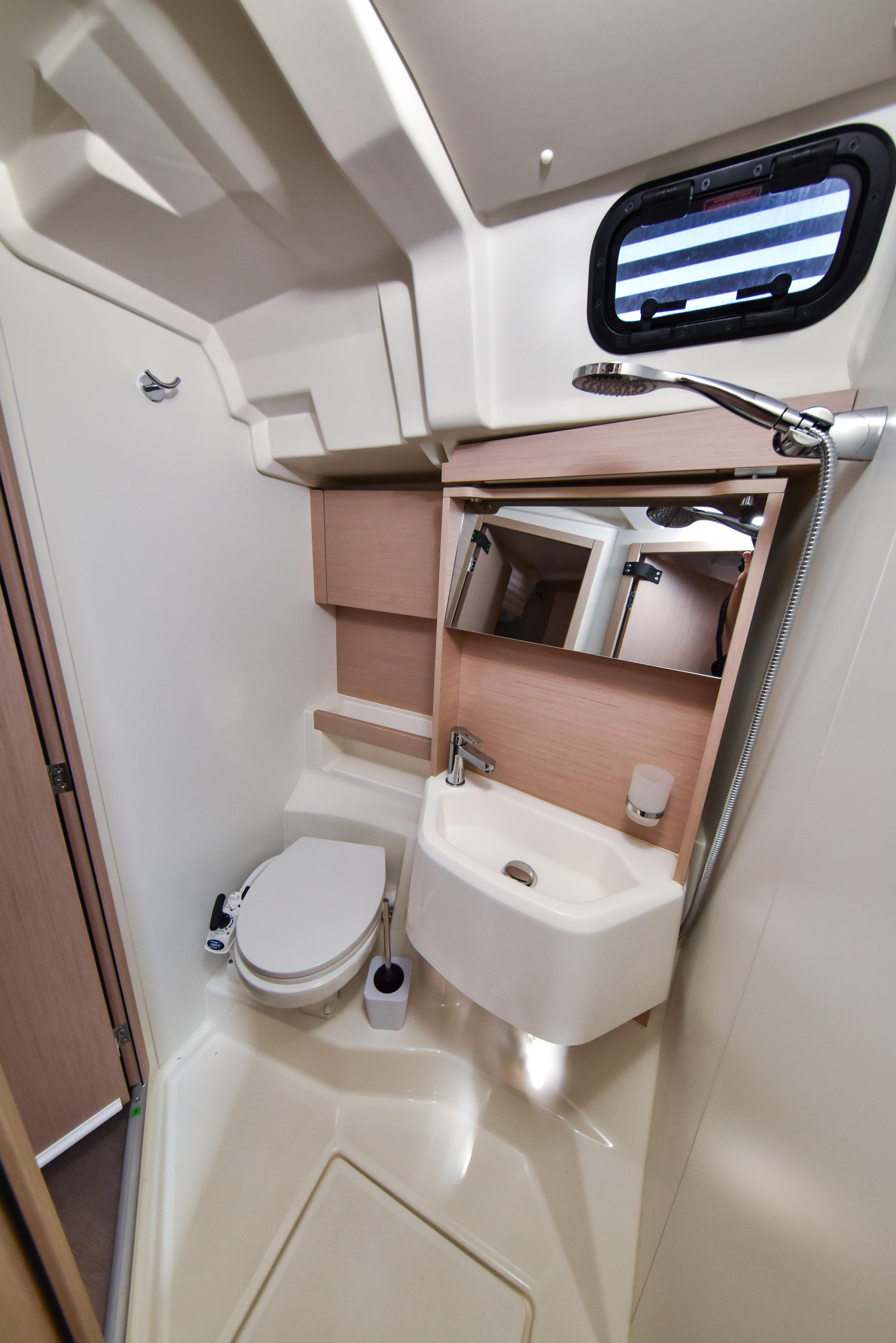 Photo #8 - Oceanis 51.1 (Dodo) en Sukosan - 13510