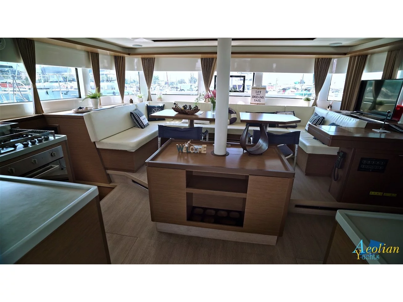 Lagoon 50 (Aeolian Myth) Interior image - 12