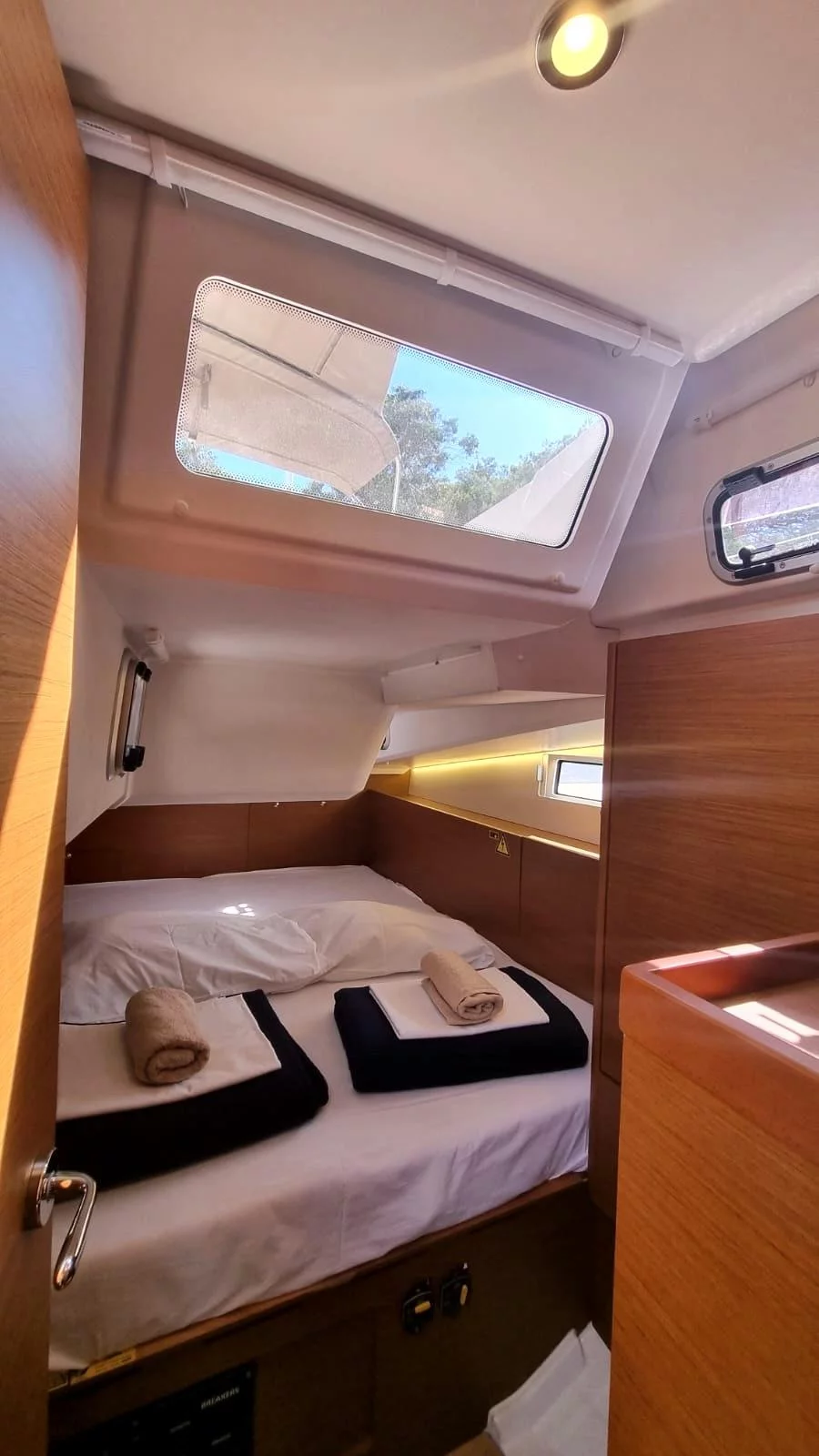 Sun Odyssey 490 (Izzy)  - 13