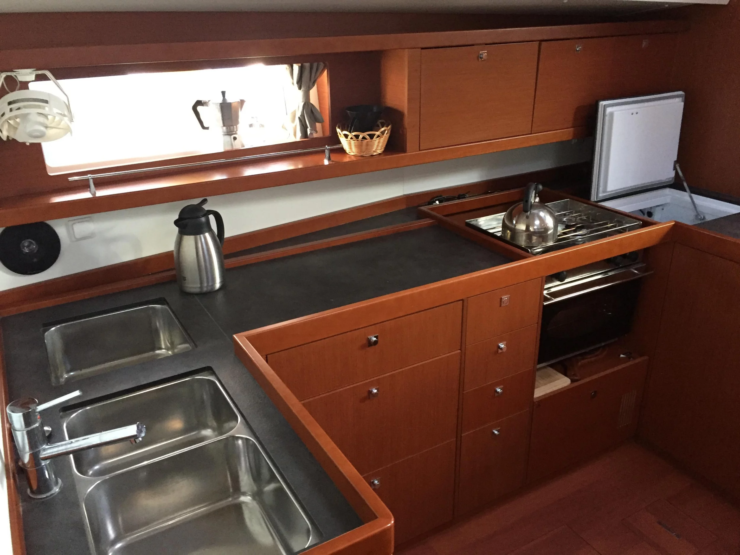 Oceanis 48 (SAN CLEMENTE)  - 37