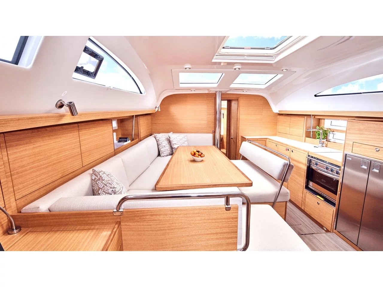 Elan Impression 45.1 - 3 cab (Zoela) Interior image - 6