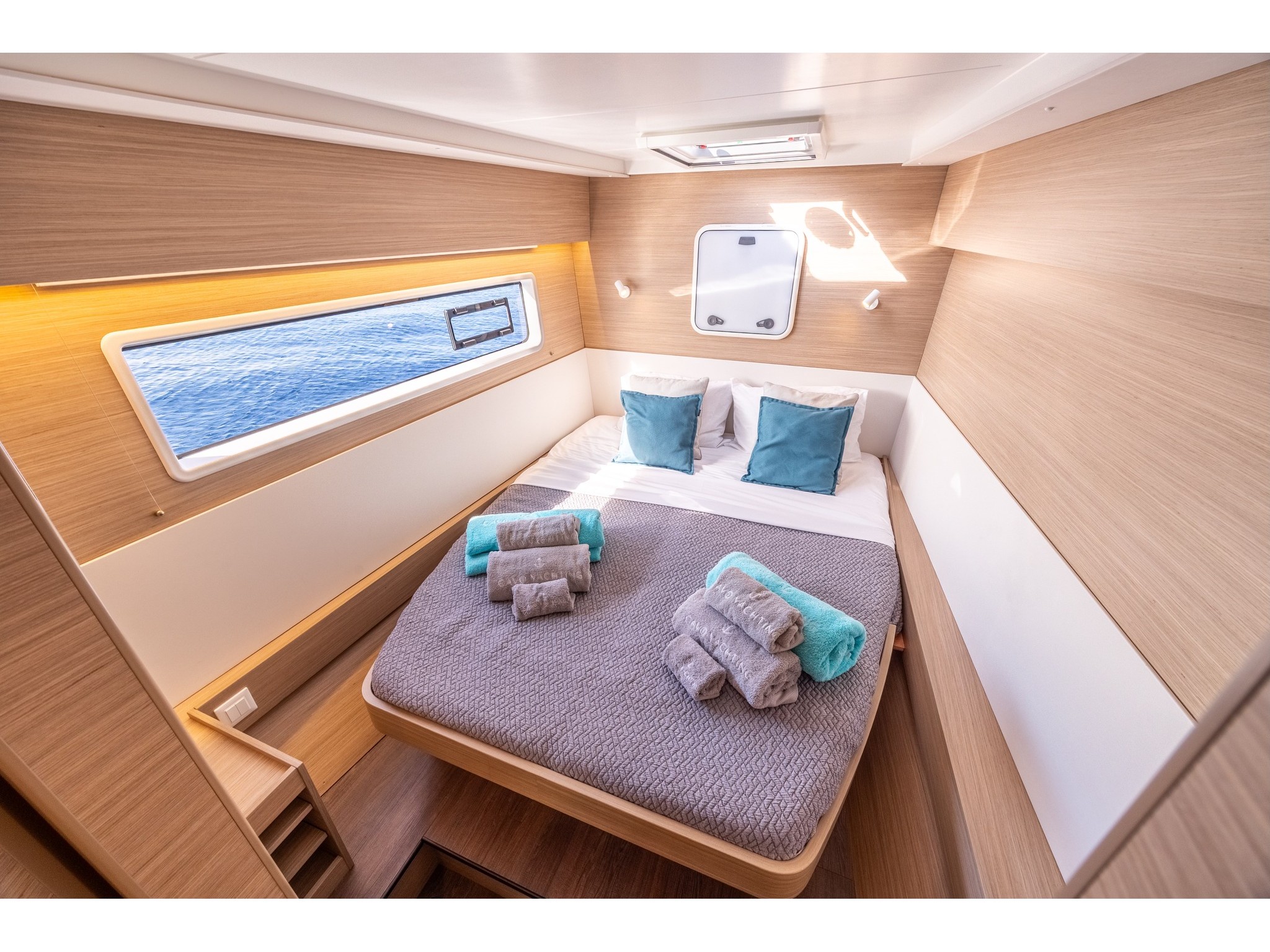 Photo #9 - Lagoon 43[G] (ZOE) in Lefkada - 64044