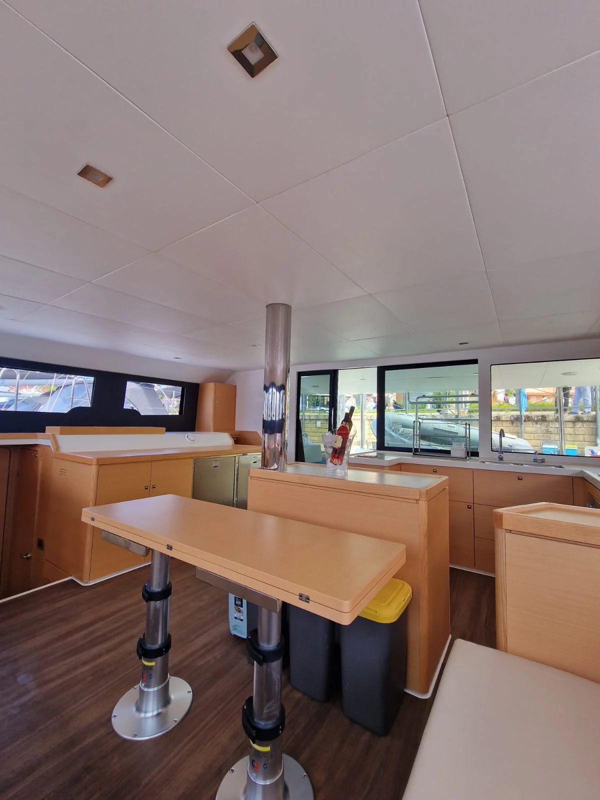 Dufour Catamaran 48 (Salazar)  - 6