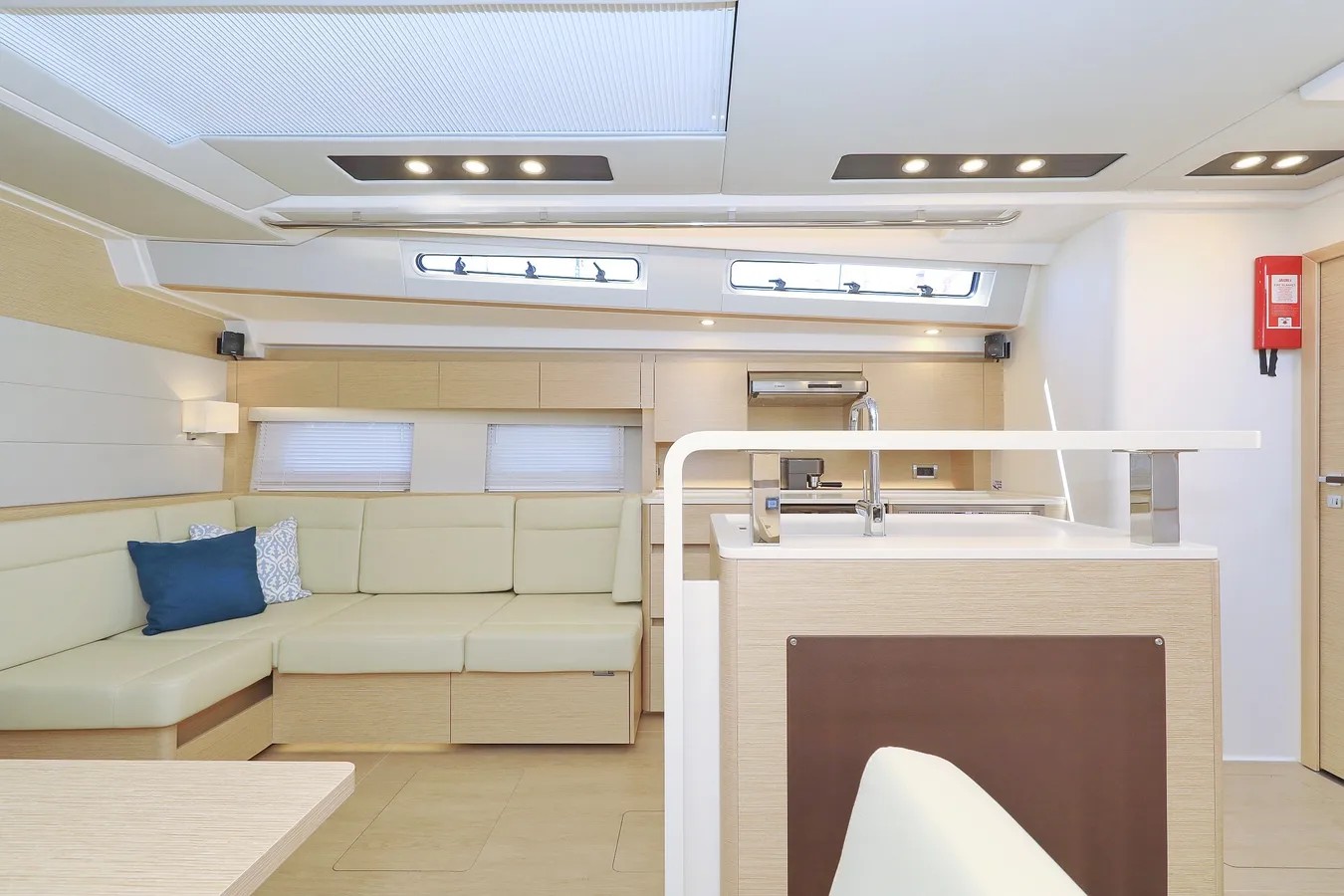 Hanse 588 — photo 29