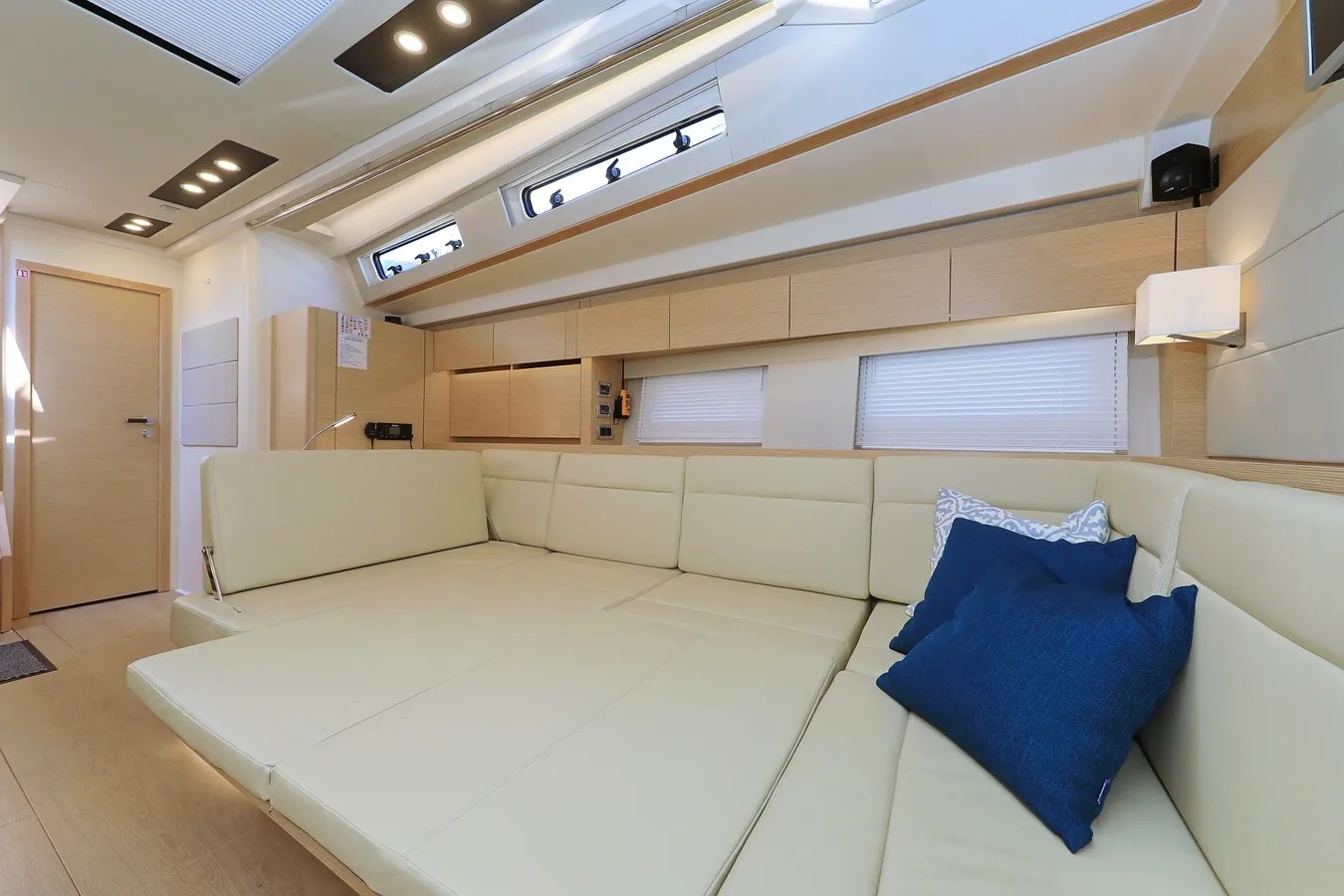 Hanse 588 — photo 35