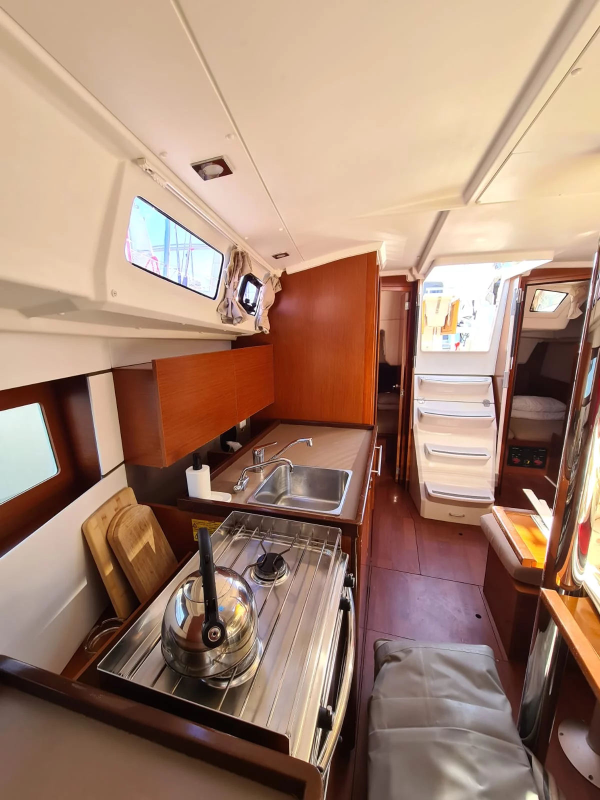 Oceanis 35.1 (LAMPUGA)  - 15