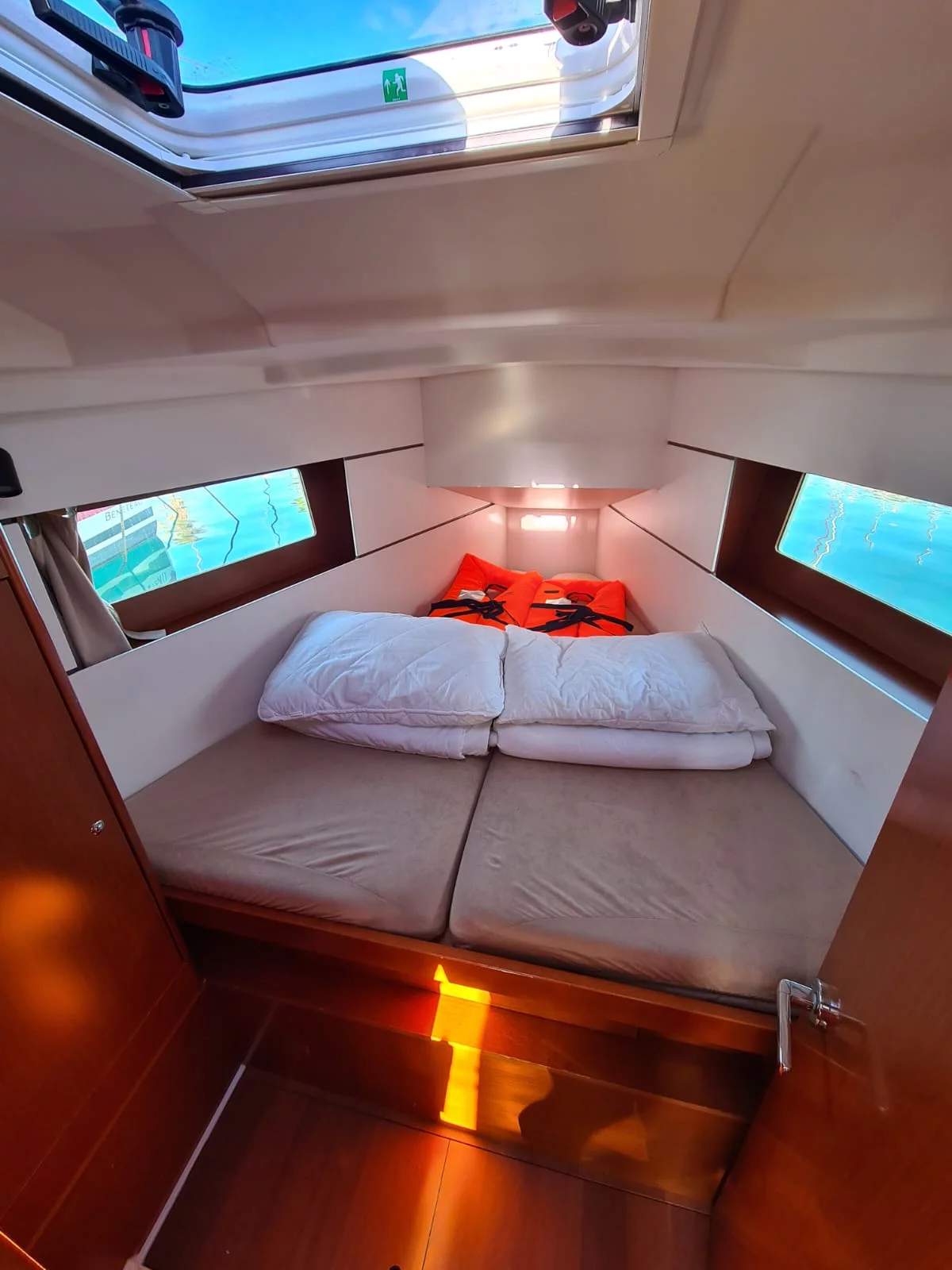 Oceanis 35.1 (LAMPUGA)  - 13