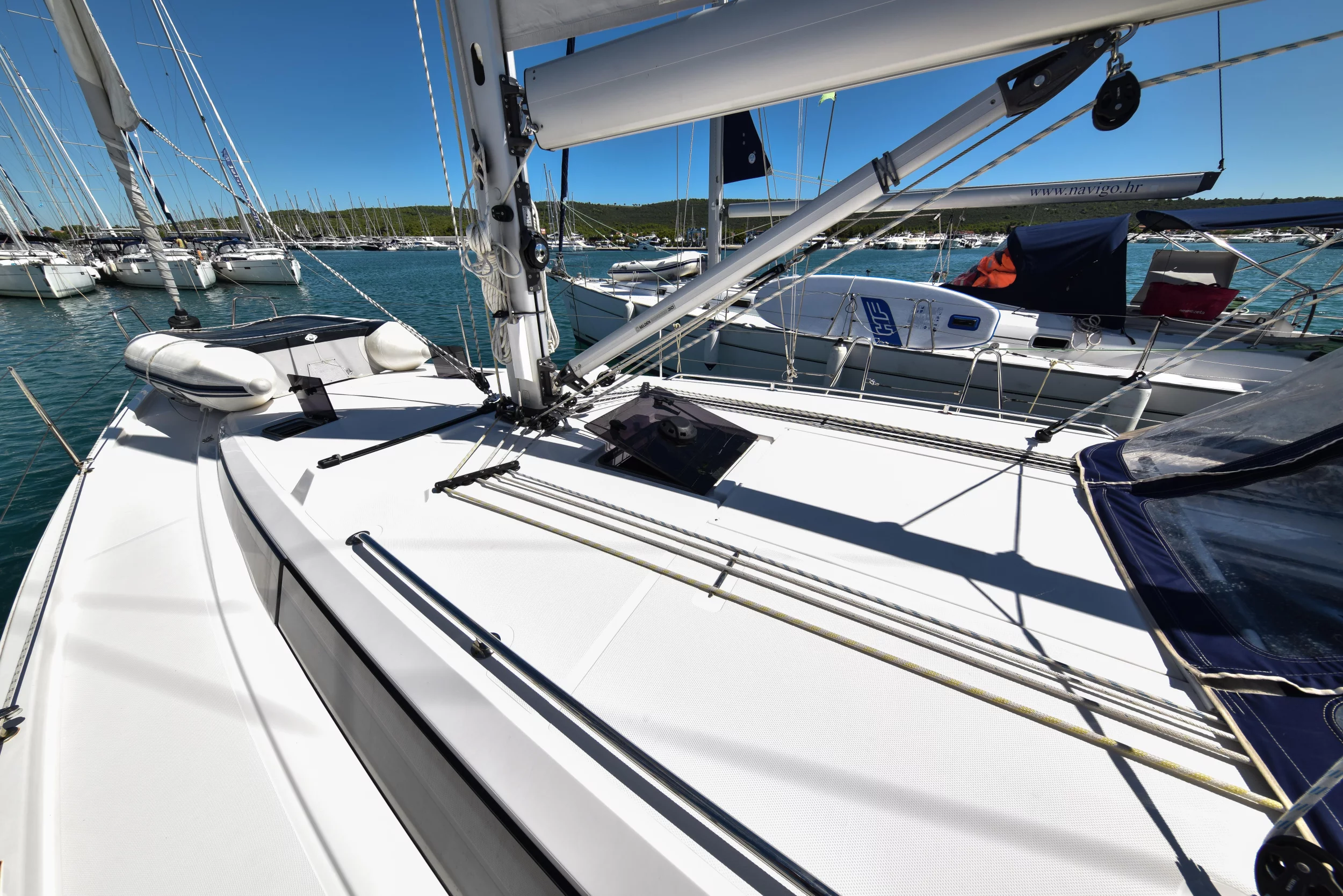 Bavaria C42 (Bella)  - 28