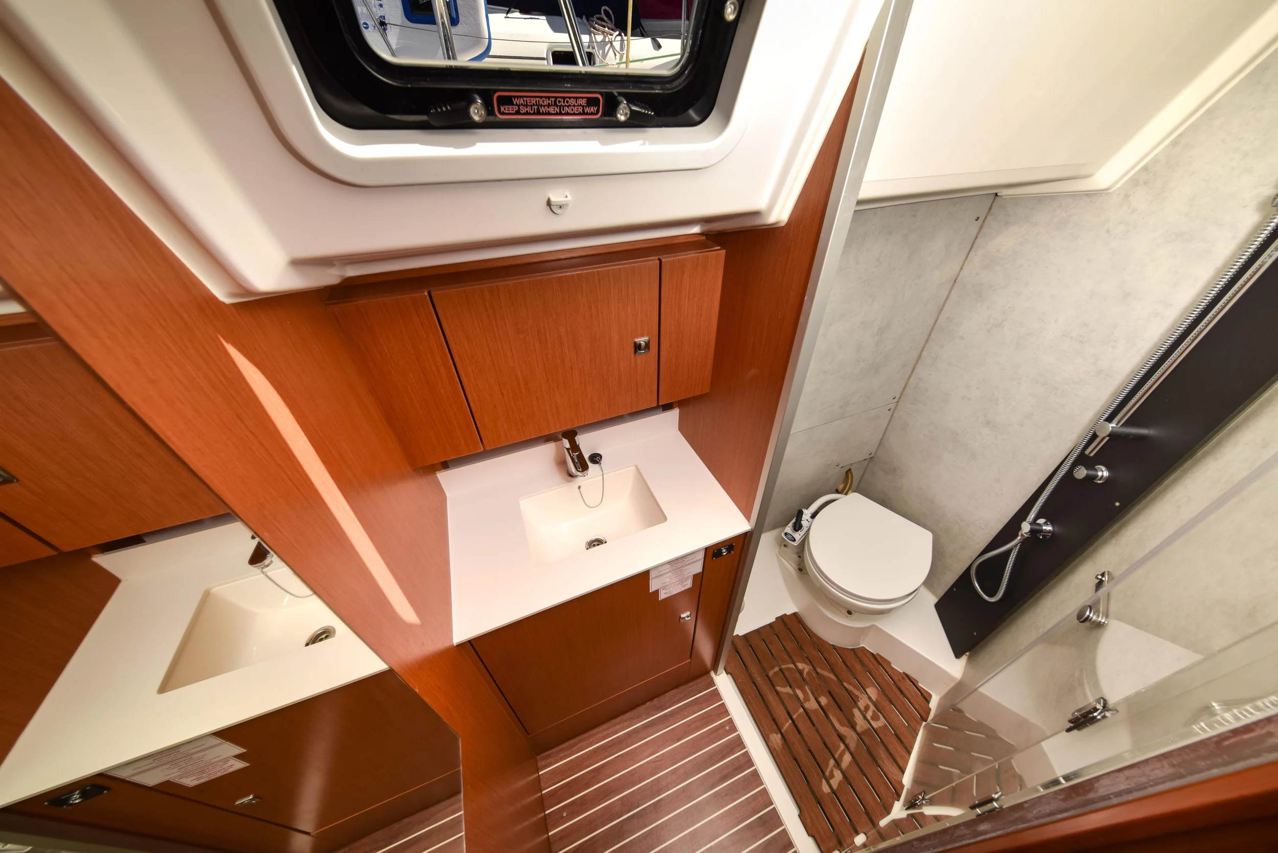 Bavaria C42 (Bella)  - 39