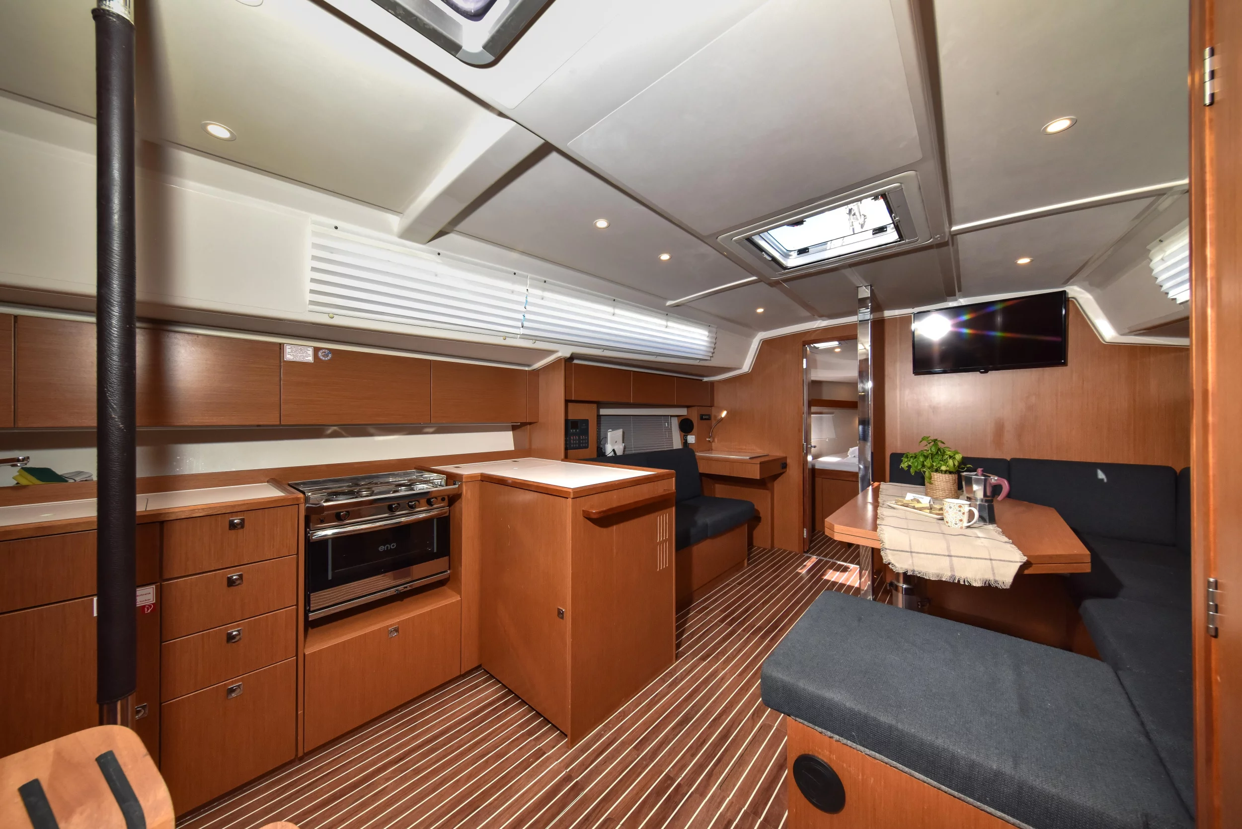 Bavaria C42 (Bella)  - 1