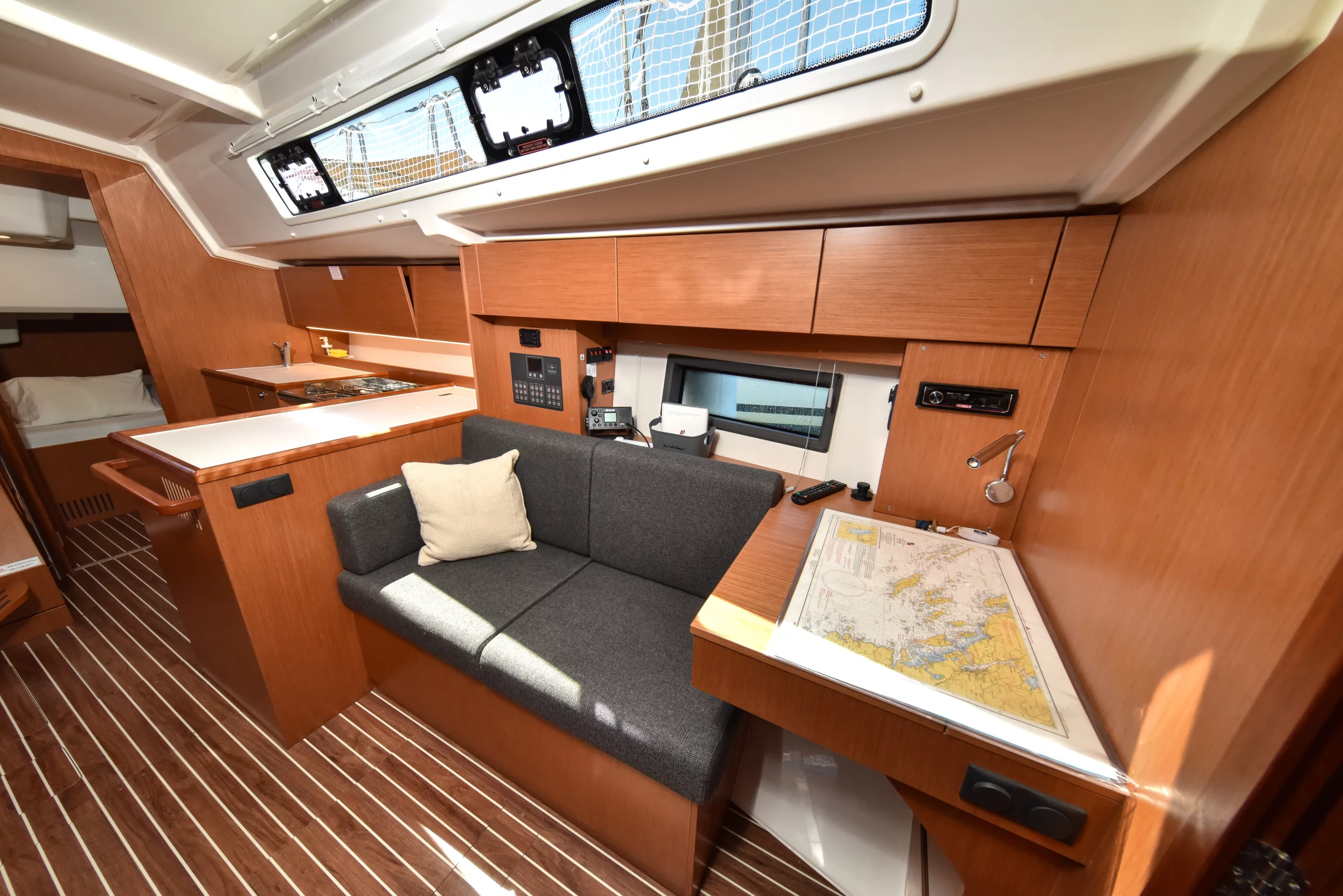 Bavaria C38 (Seka VI)  - 21
