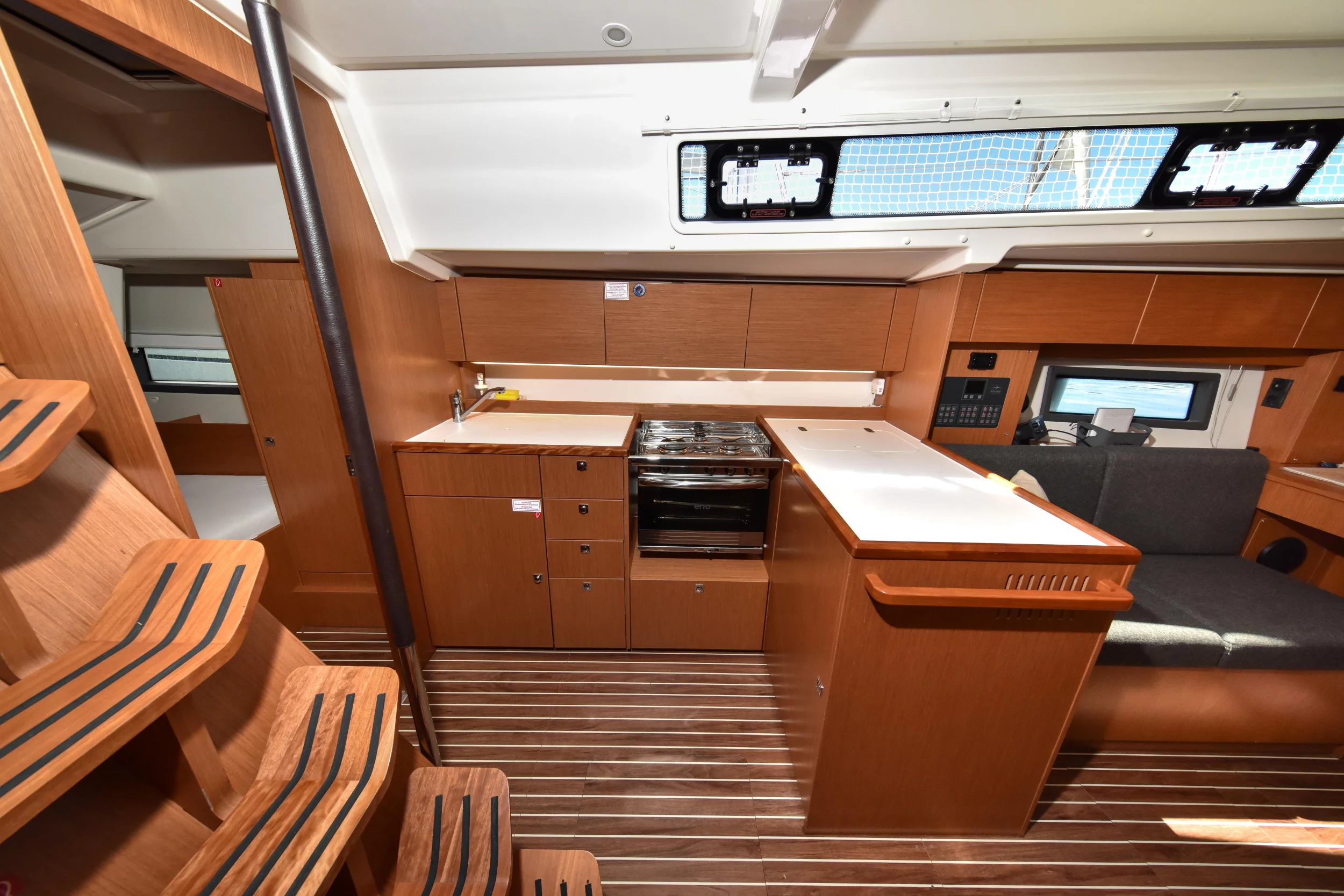 Bavaria C38 (Seka VI)  - 6