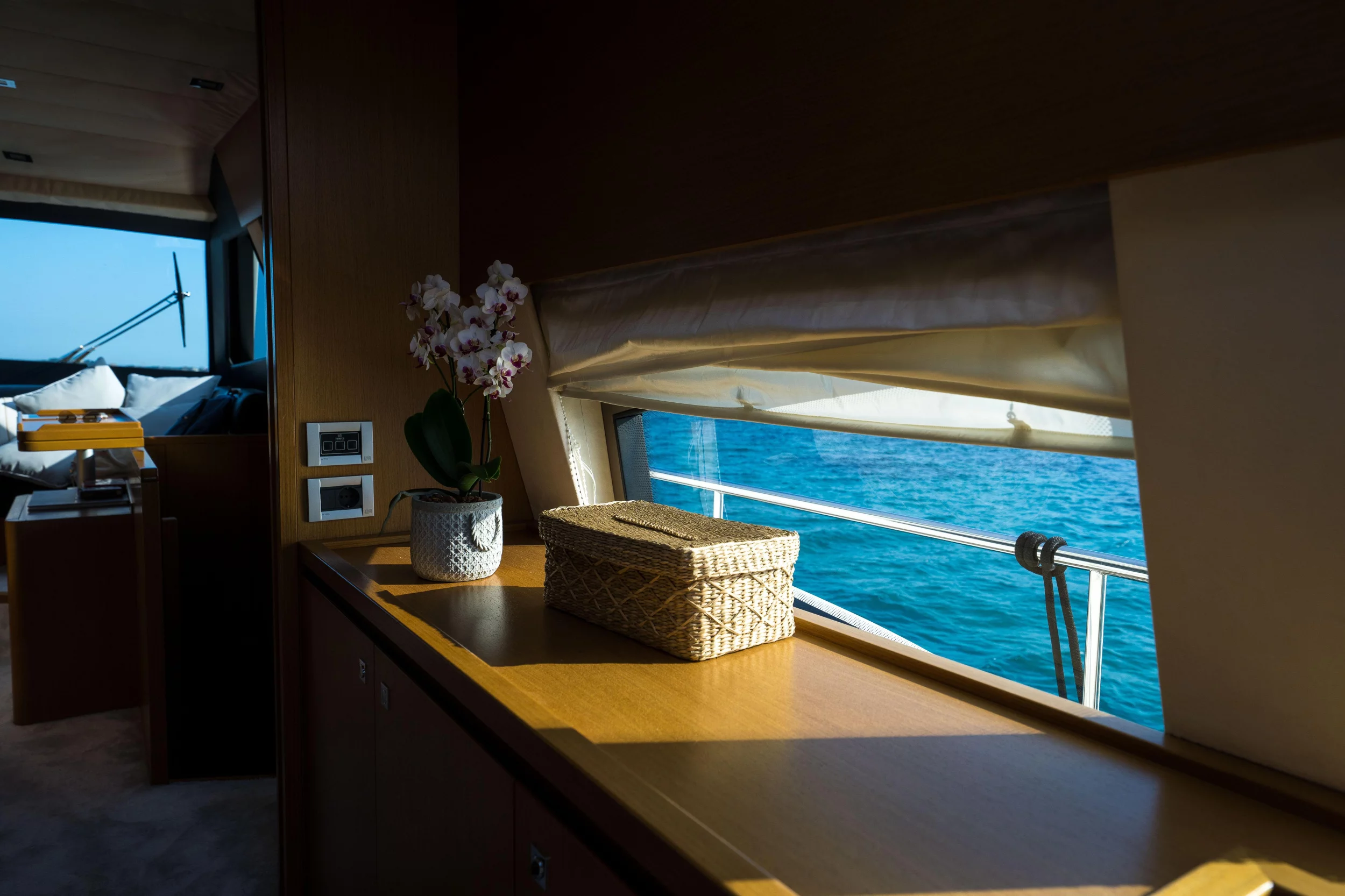 Ferretti 780 (Nineteen)  - 14