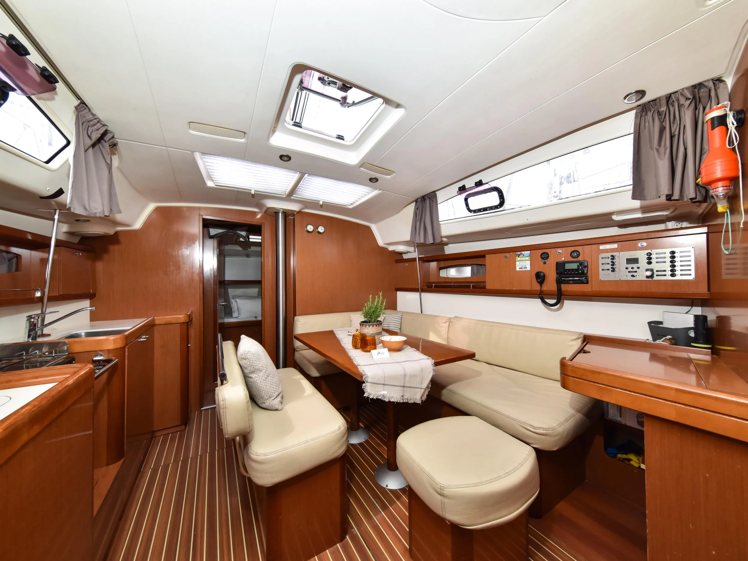 Oceanis 43 (Playmaker) Interior image - 37