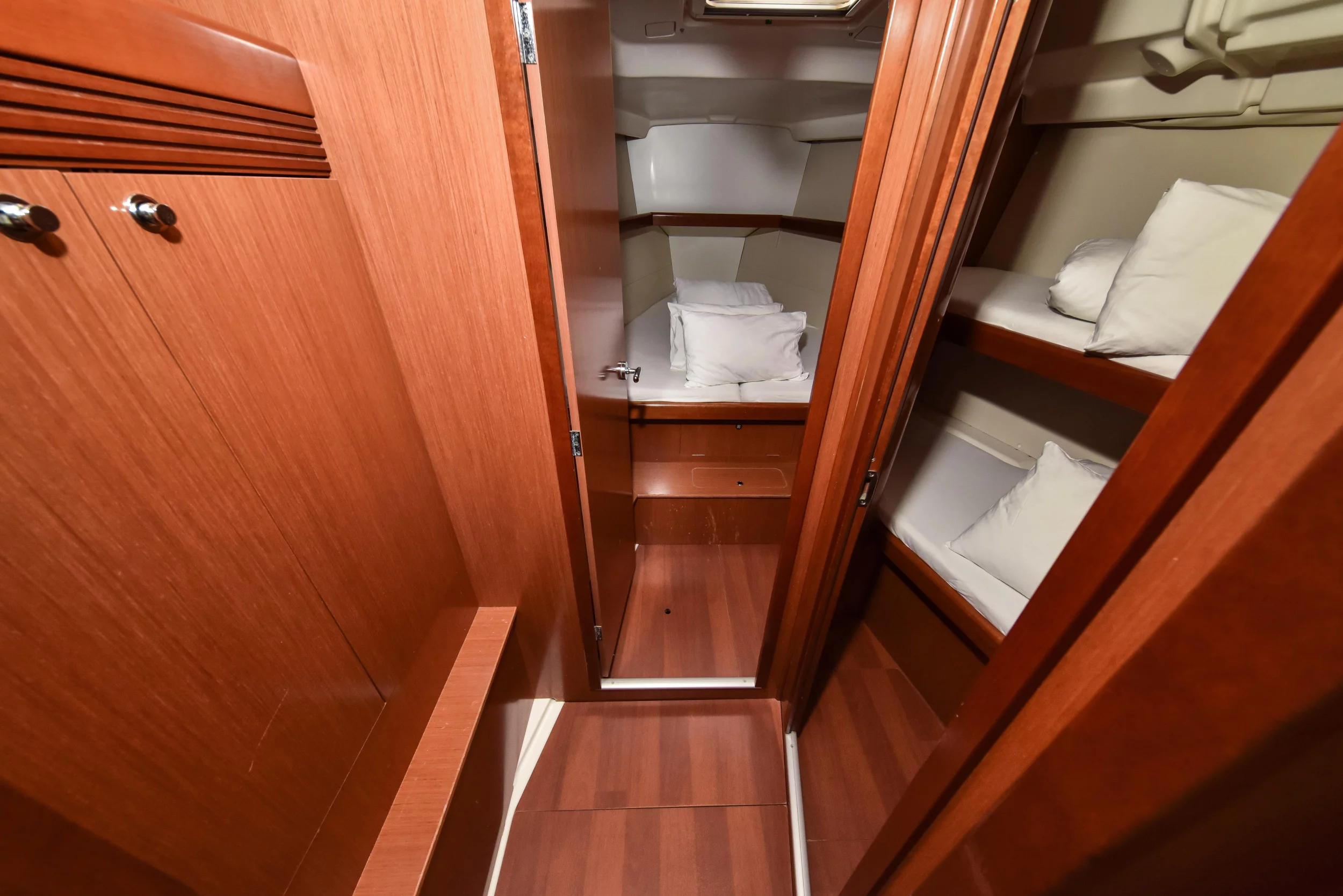 Oceanis 43 (Playmaker)  - 19