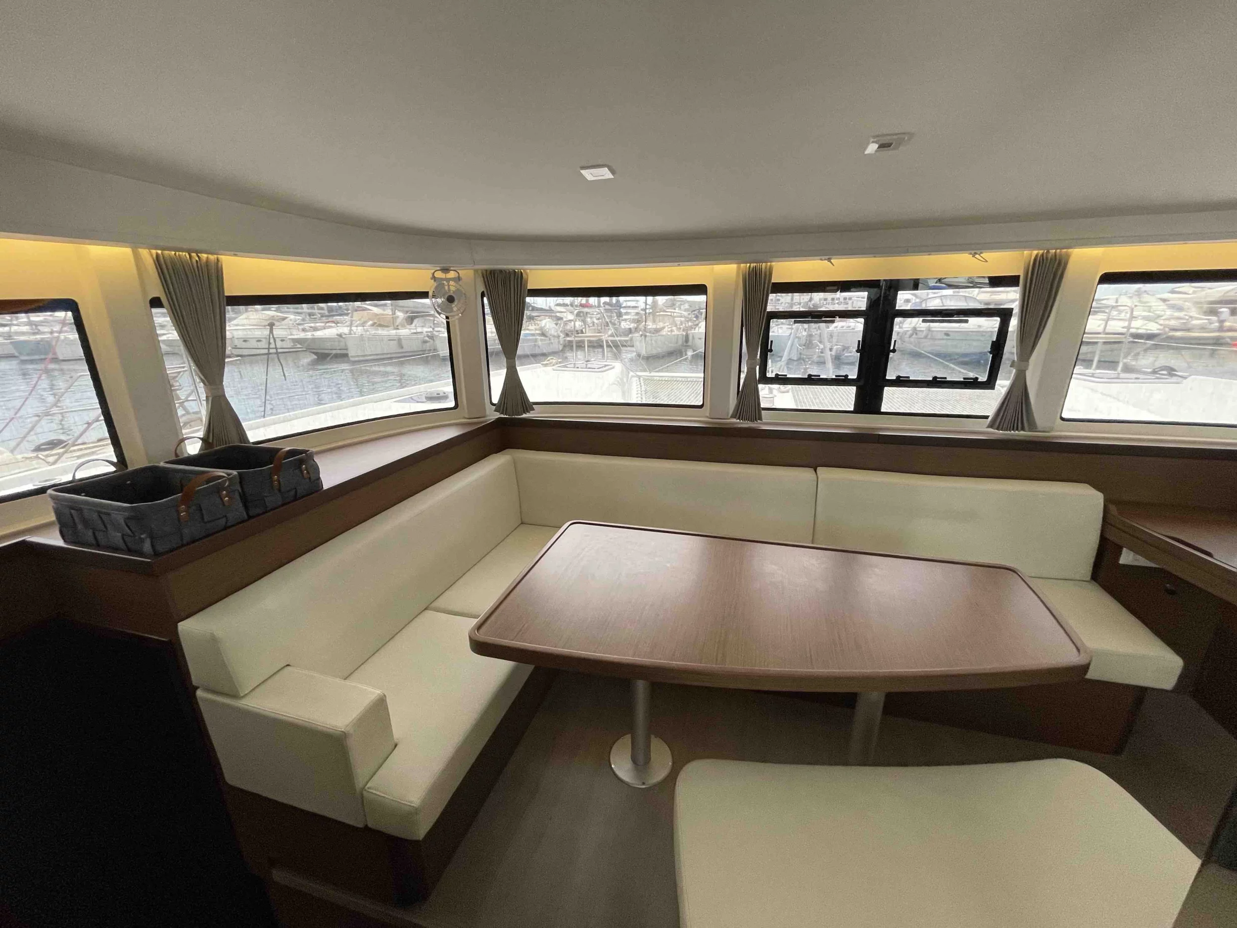 Lagoon 42 (Rosa dei Venti)  - 25