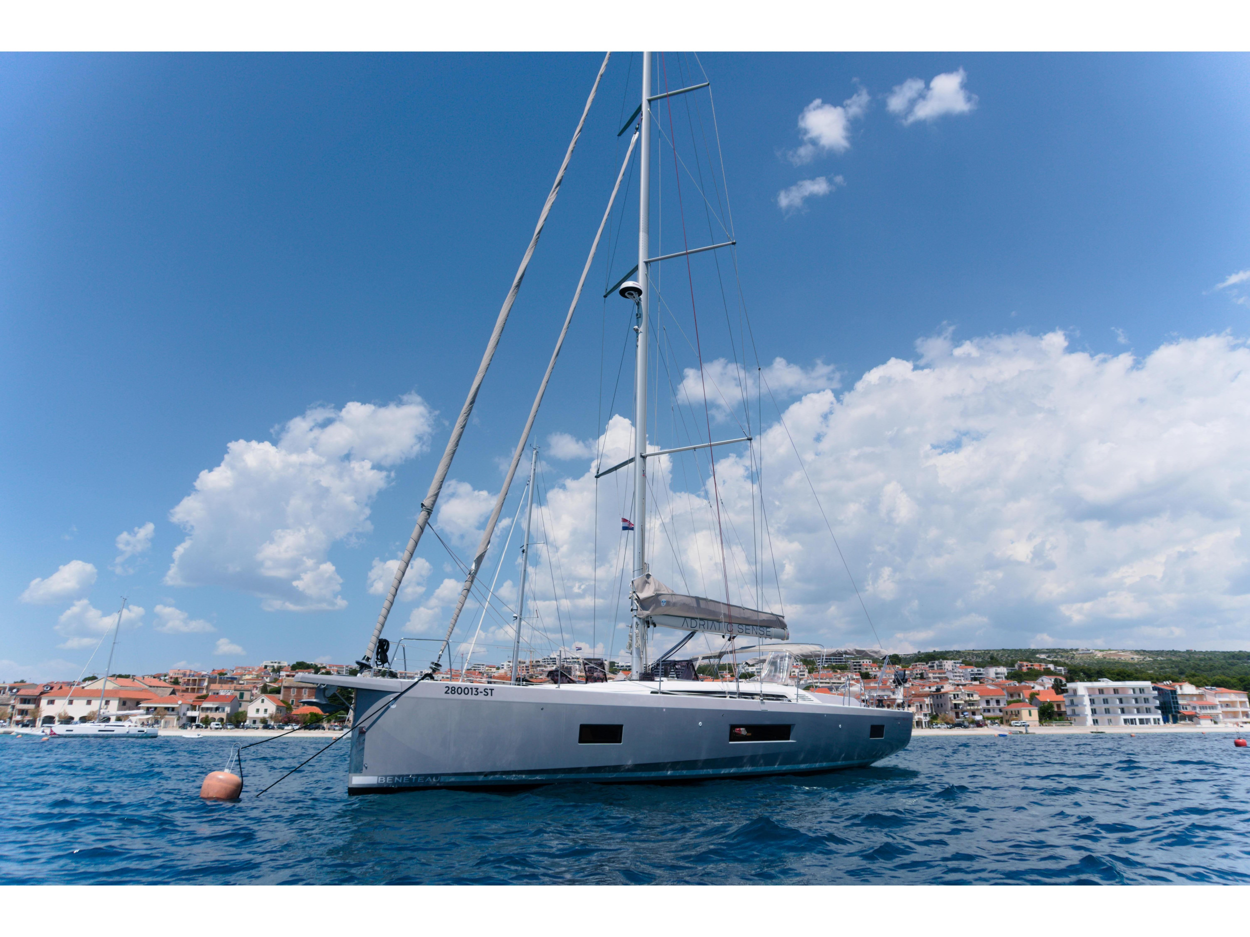 Oceanis 51.1 — photo 1