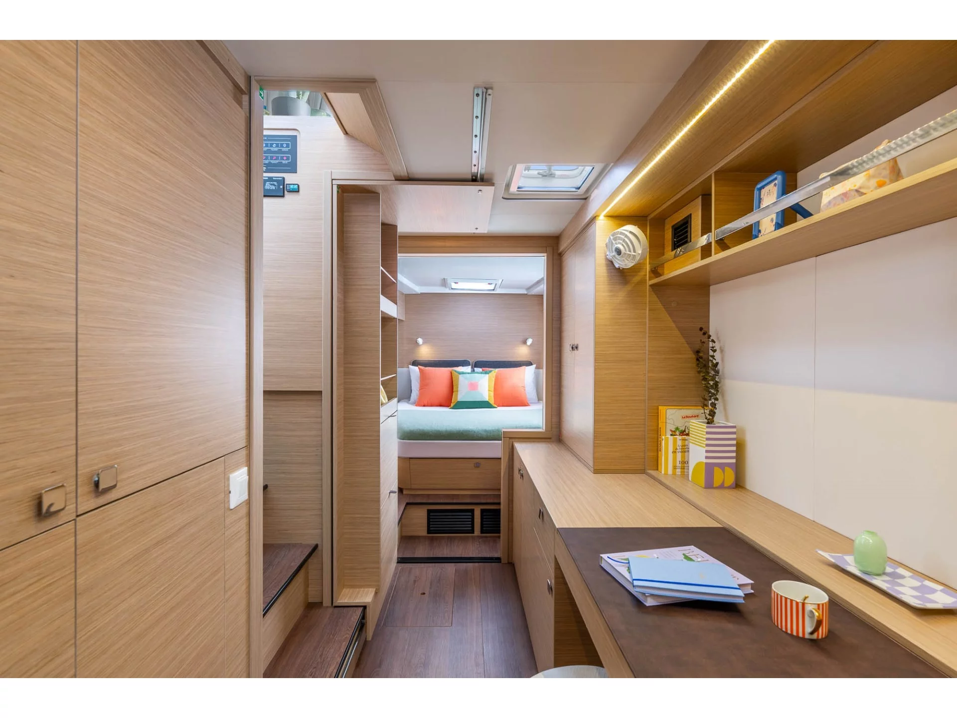 Lagoon 43 (SOLANA) Interior image - 14