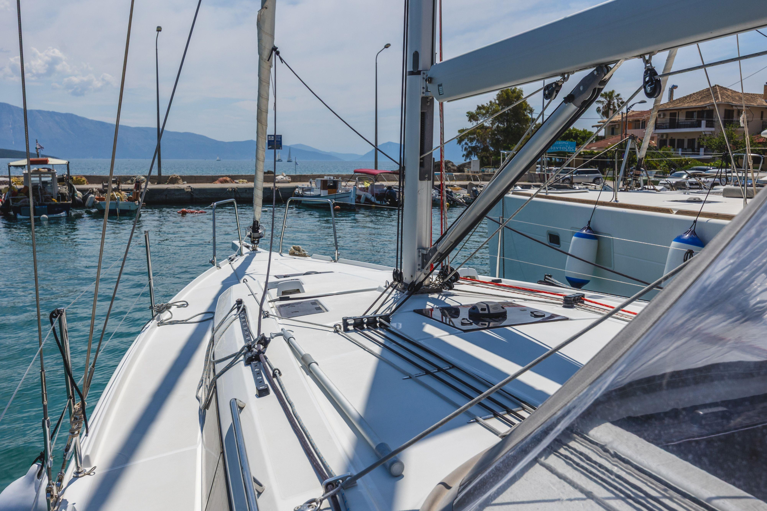 Oceanis 37.1 — photo 5