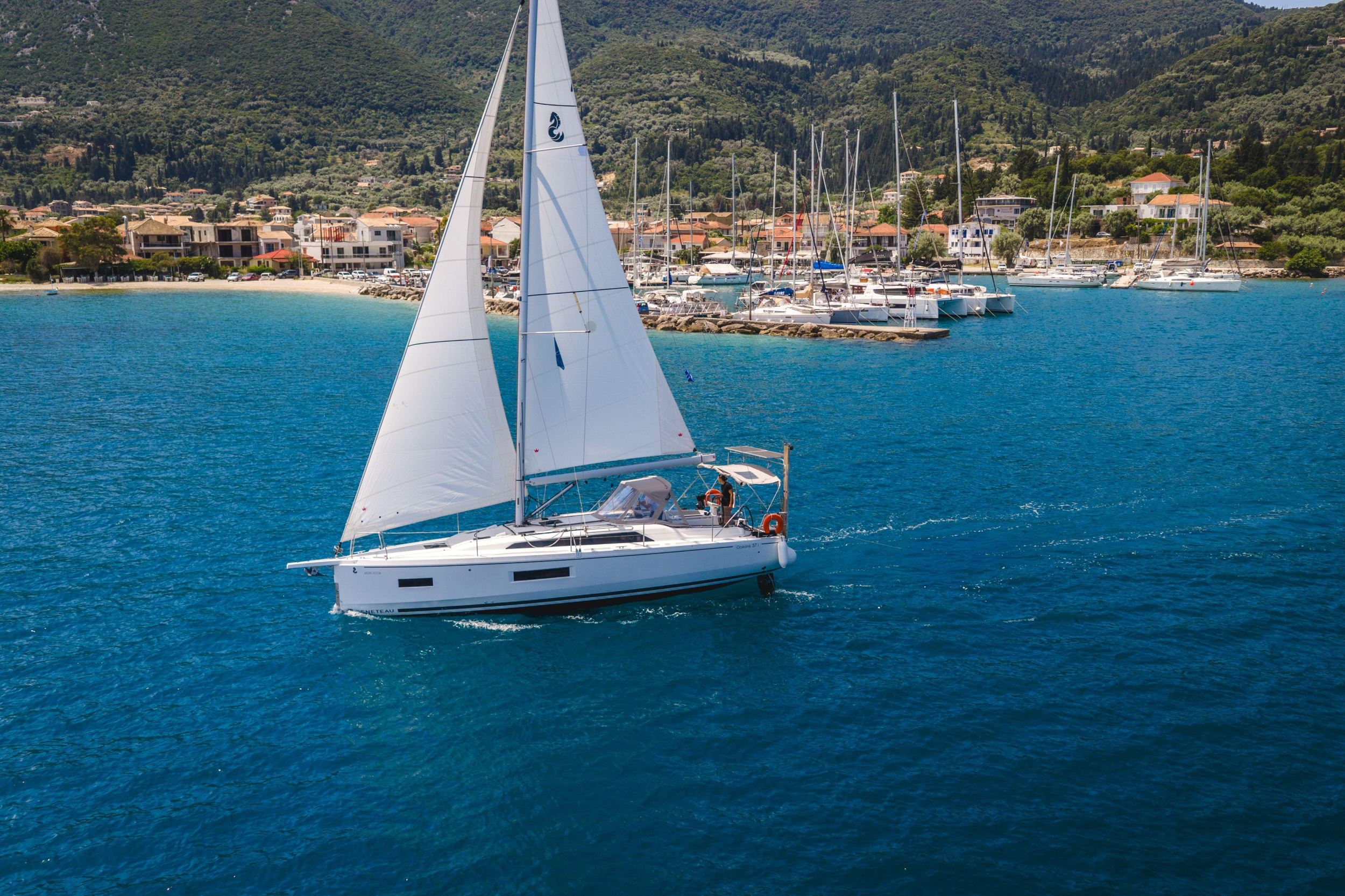 Oceanis 37.1 — photo 14