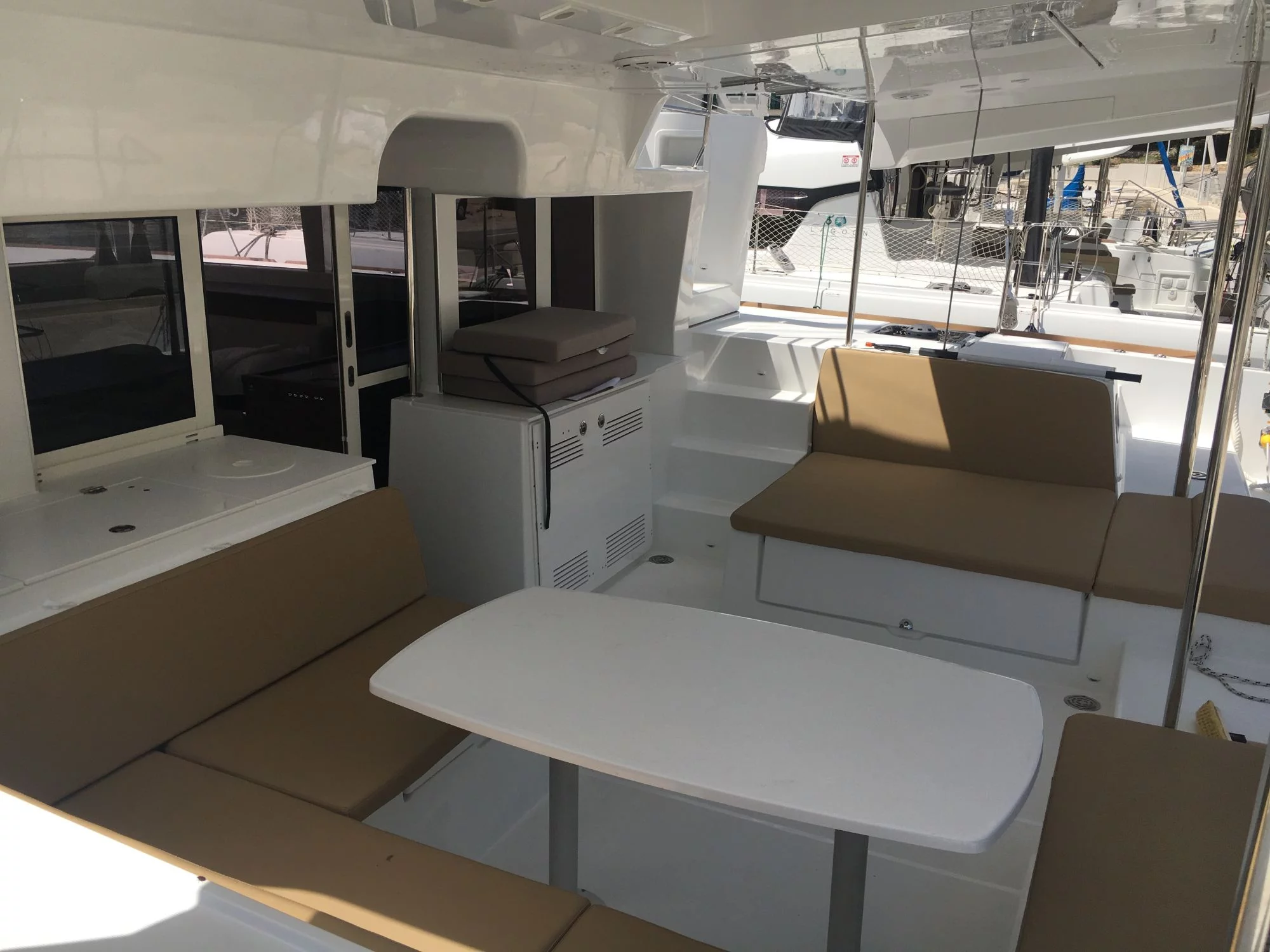 Lagoon 450F (SAMOGON)  - 21